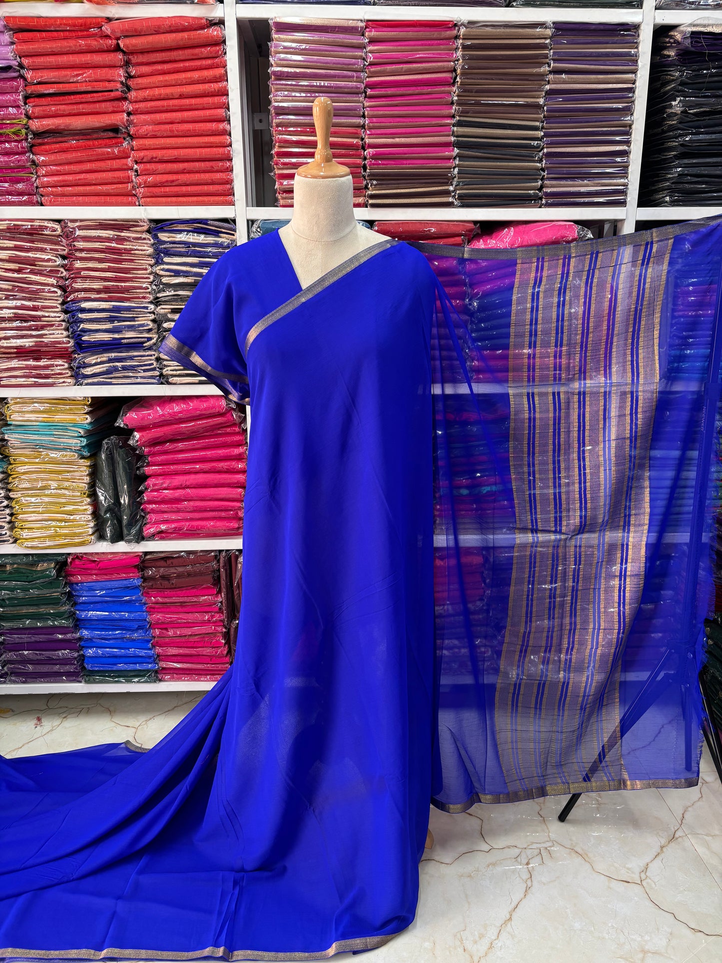 Crushed Chiffon (1 inch Piping Border)