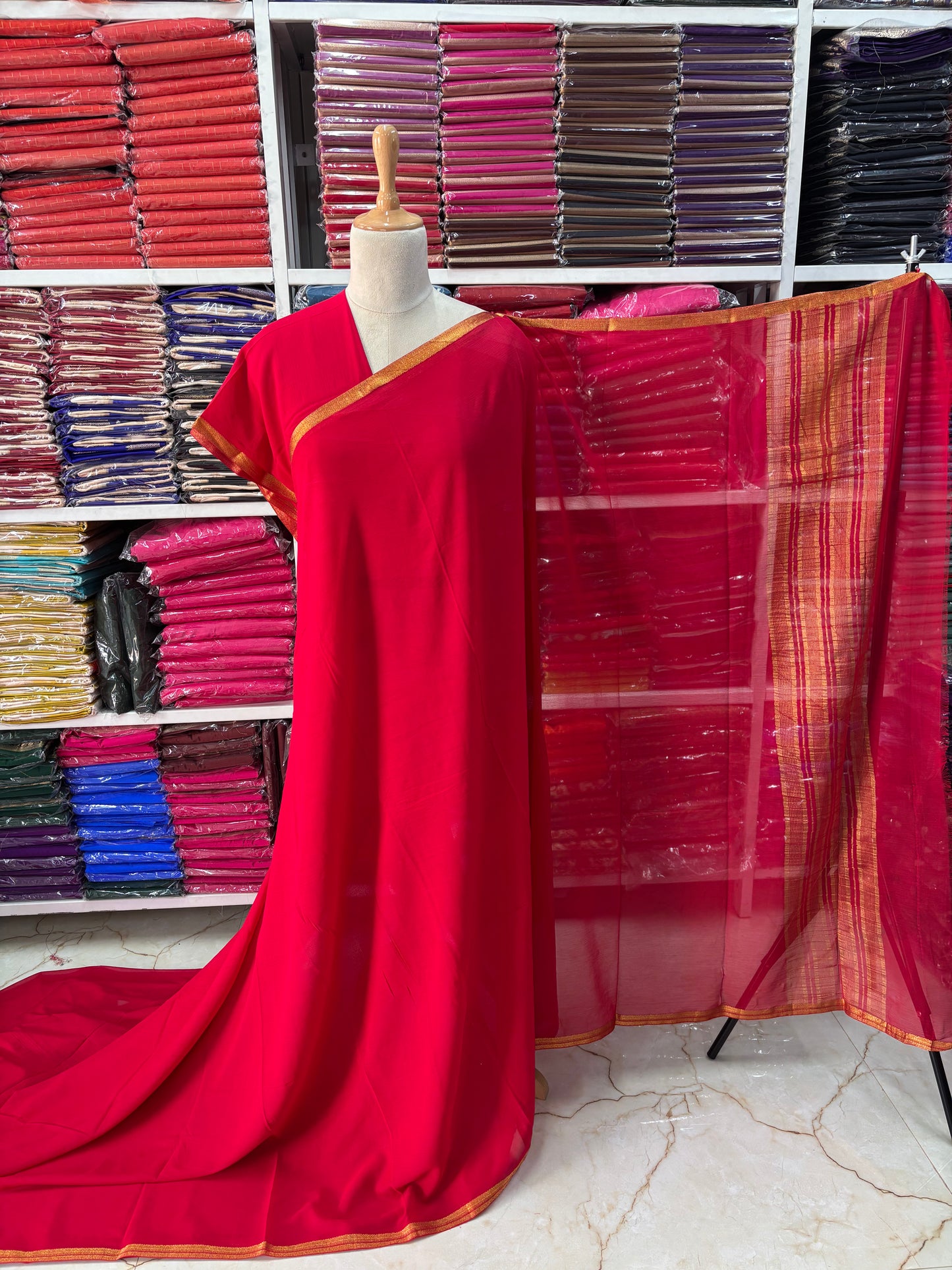 Crushed Chiffon (1 inch Piping Border)