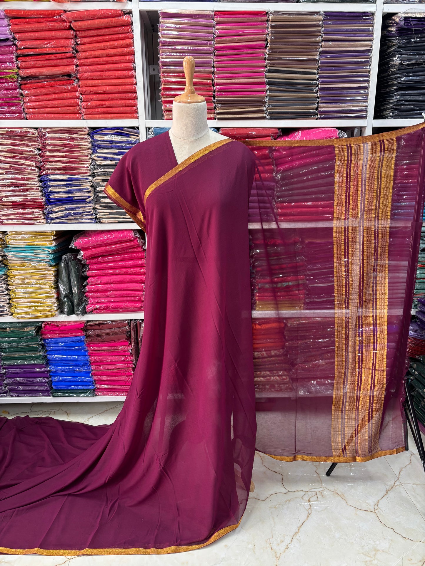 Crushed Chiffon (1 inch Piping Border)