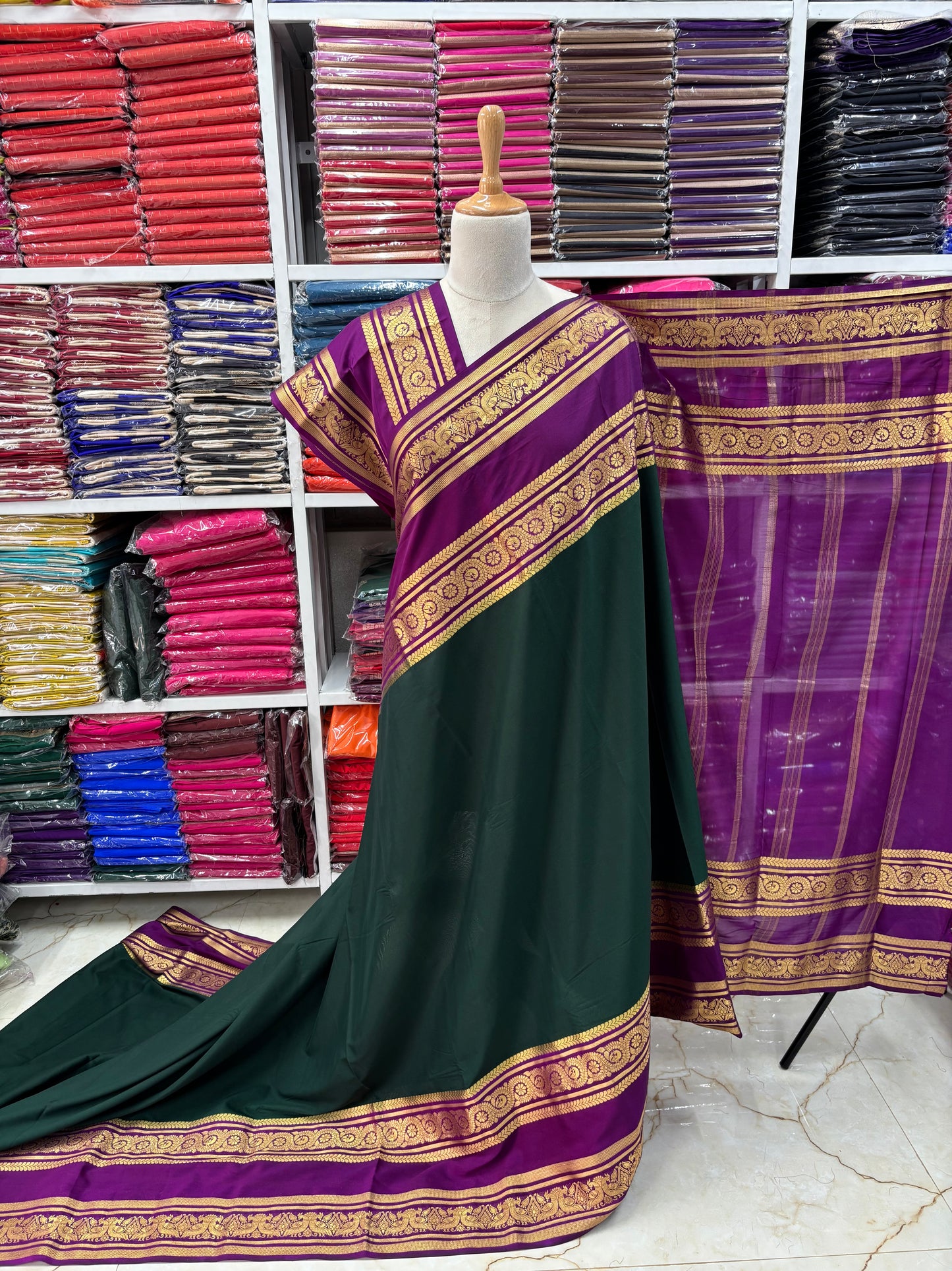 Semi Mysore Crepe (Peacock and Floral Big Bentex Border)