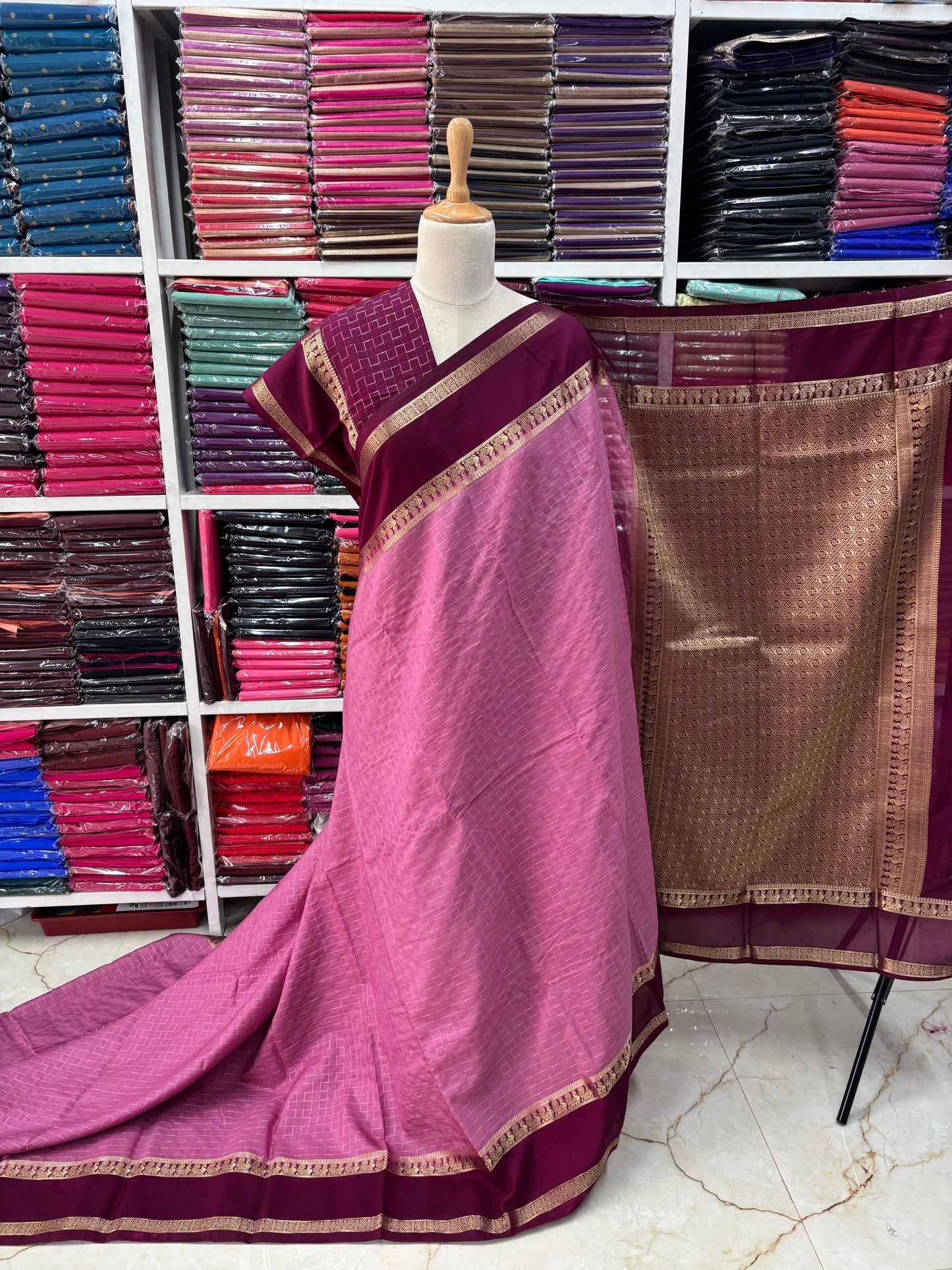 Semi Mysore Crepe (Peacock Bentex Border & Grand Pallu)