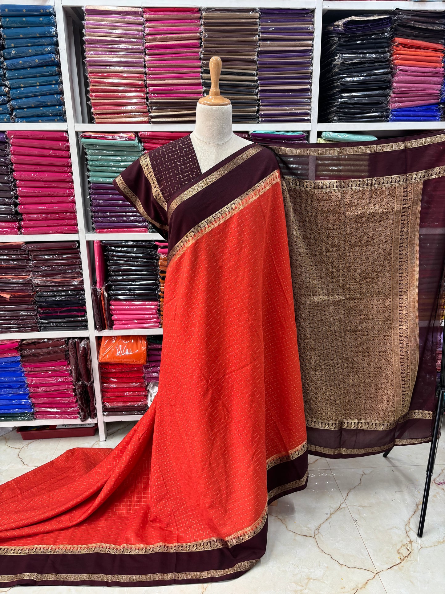 Semi Mysore Crepe (Peacock Bentex Border & Grand Pallu)