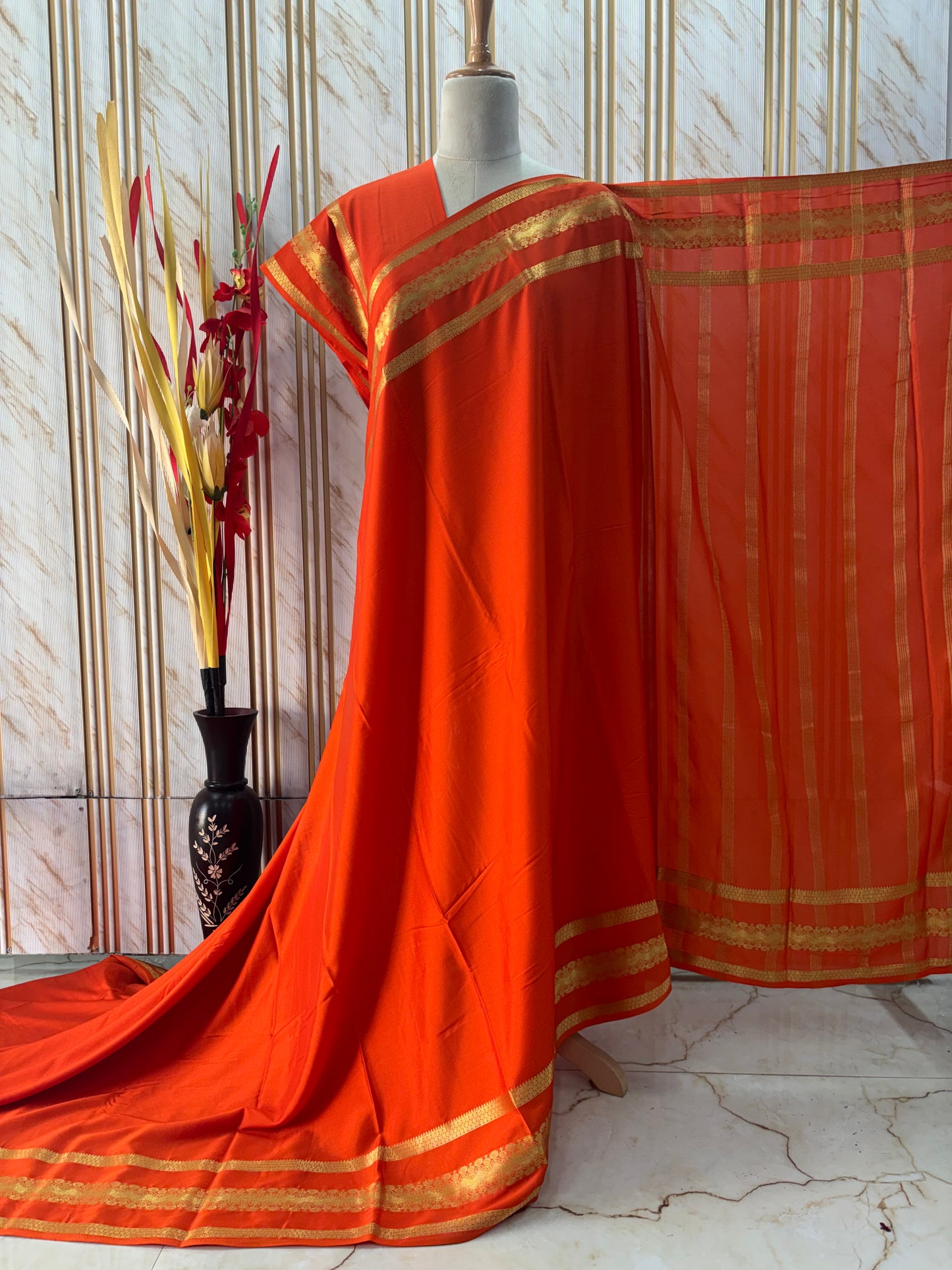 Semi Mysore Crepe (Self, Floral Waves Bentex Border)