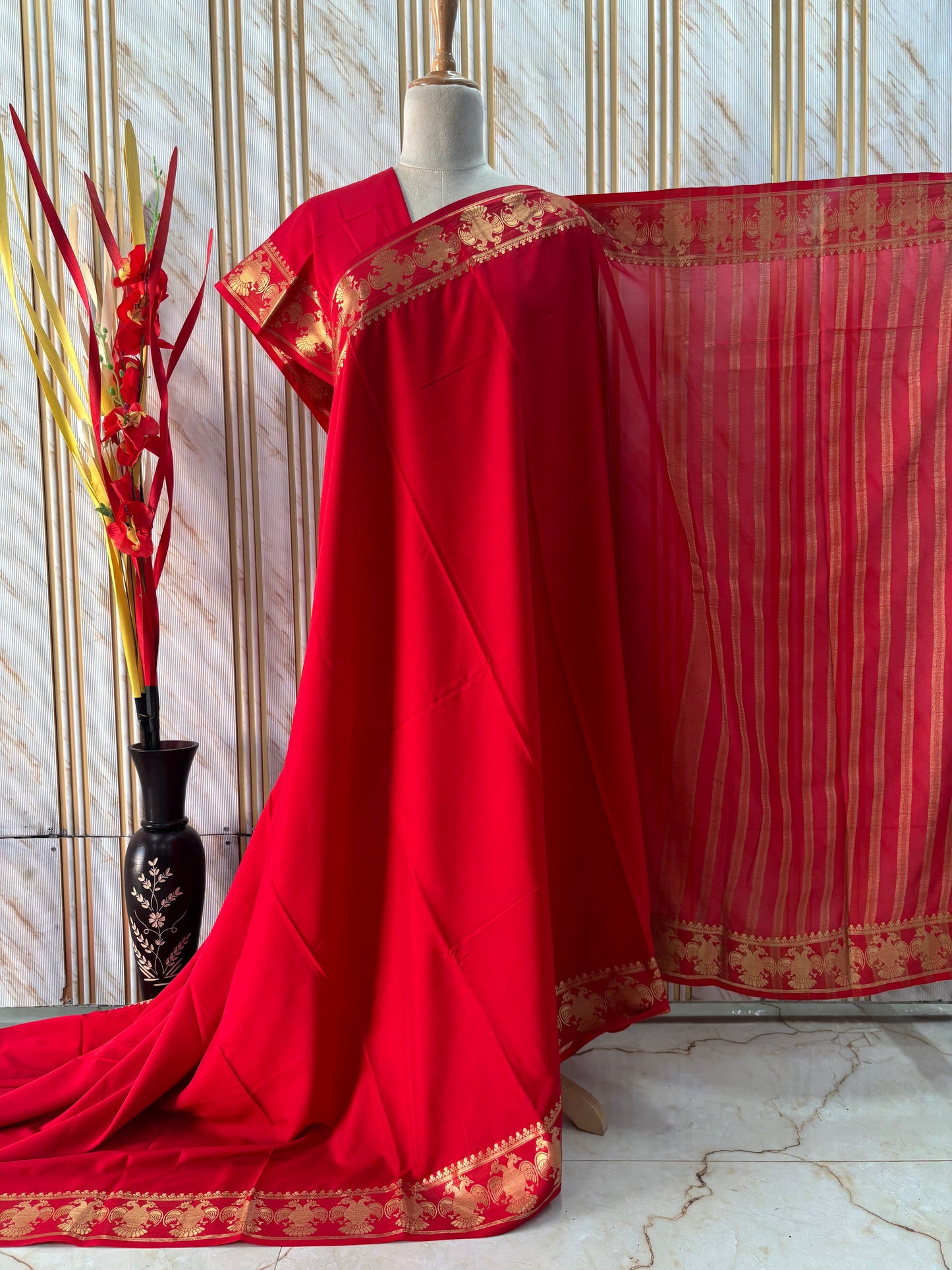 Semi Mysore Crepe (Self, Medium Gandabherunda Border)