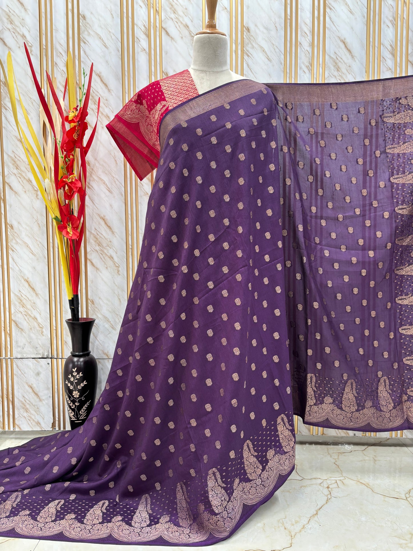 Soft Silk (Mango and Floral Scallop Border)