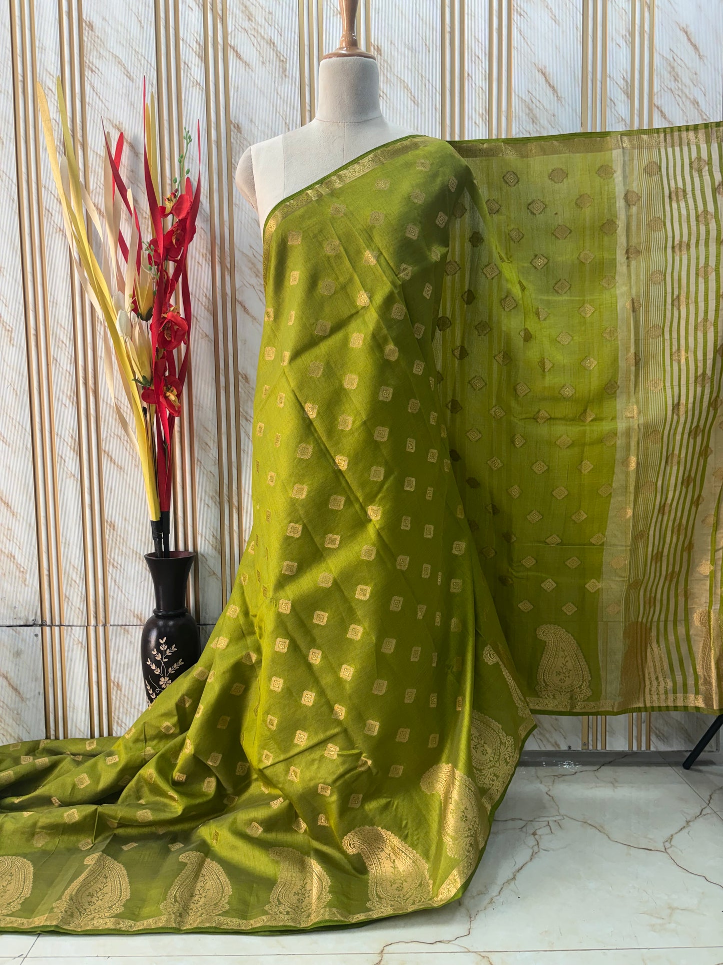 Tussar Saree (Mango Border)
