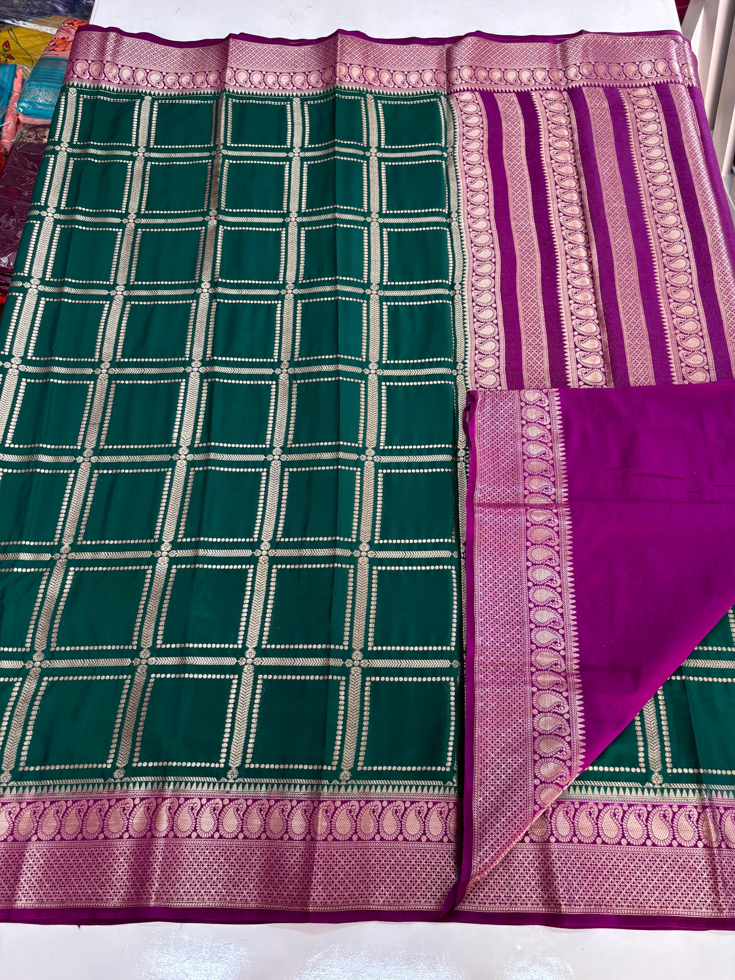 Semi Mysore Crepe (Premium, Rich Checks and Grand Chit Pallu)