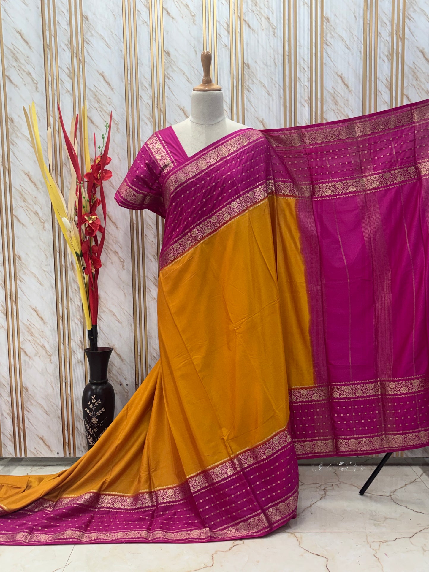 Semi Mysore Crepe (2D, Floral Bentex Border)