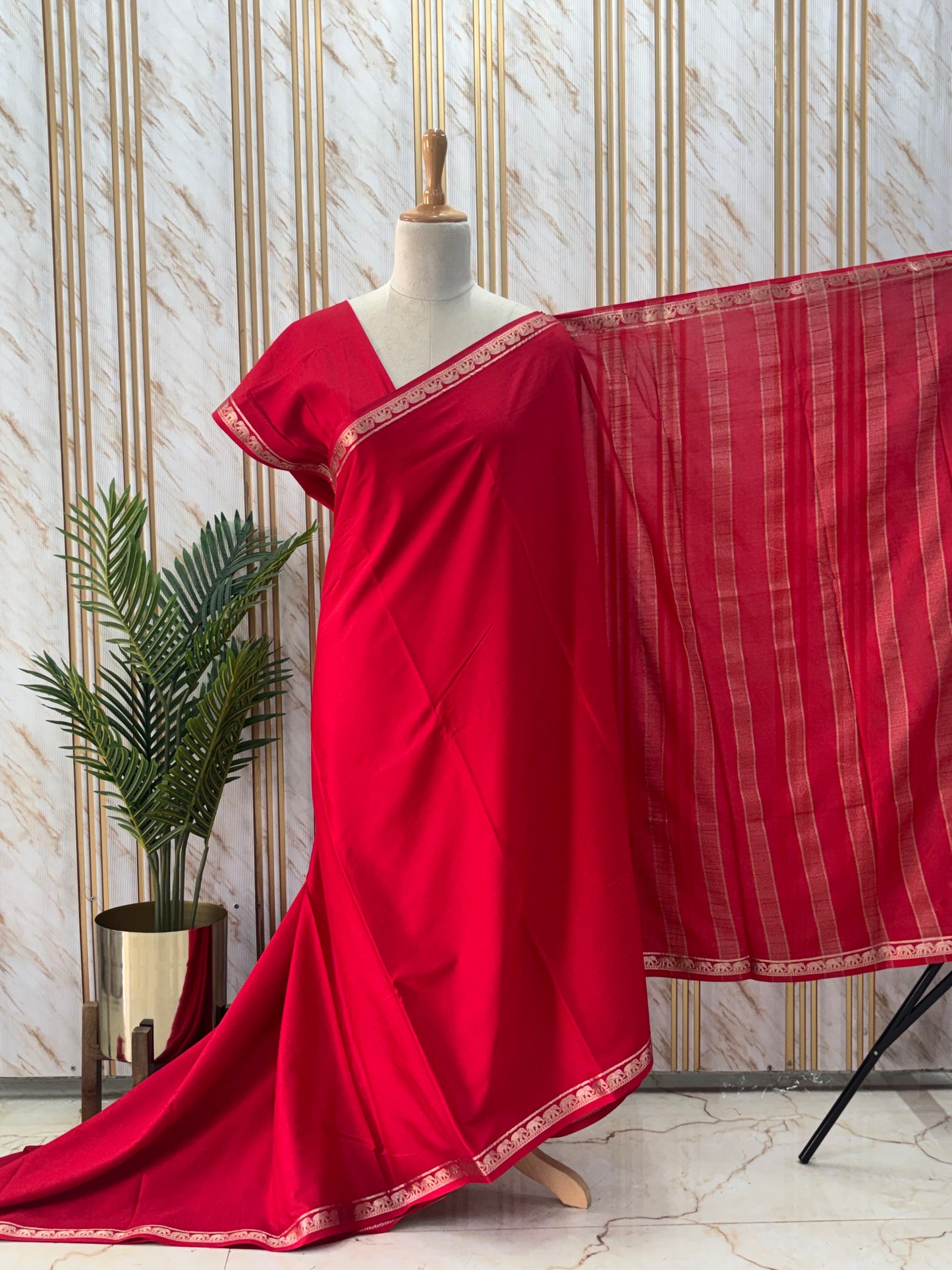 Semi Mysore Crepe (Self, Small Marching Elephants)