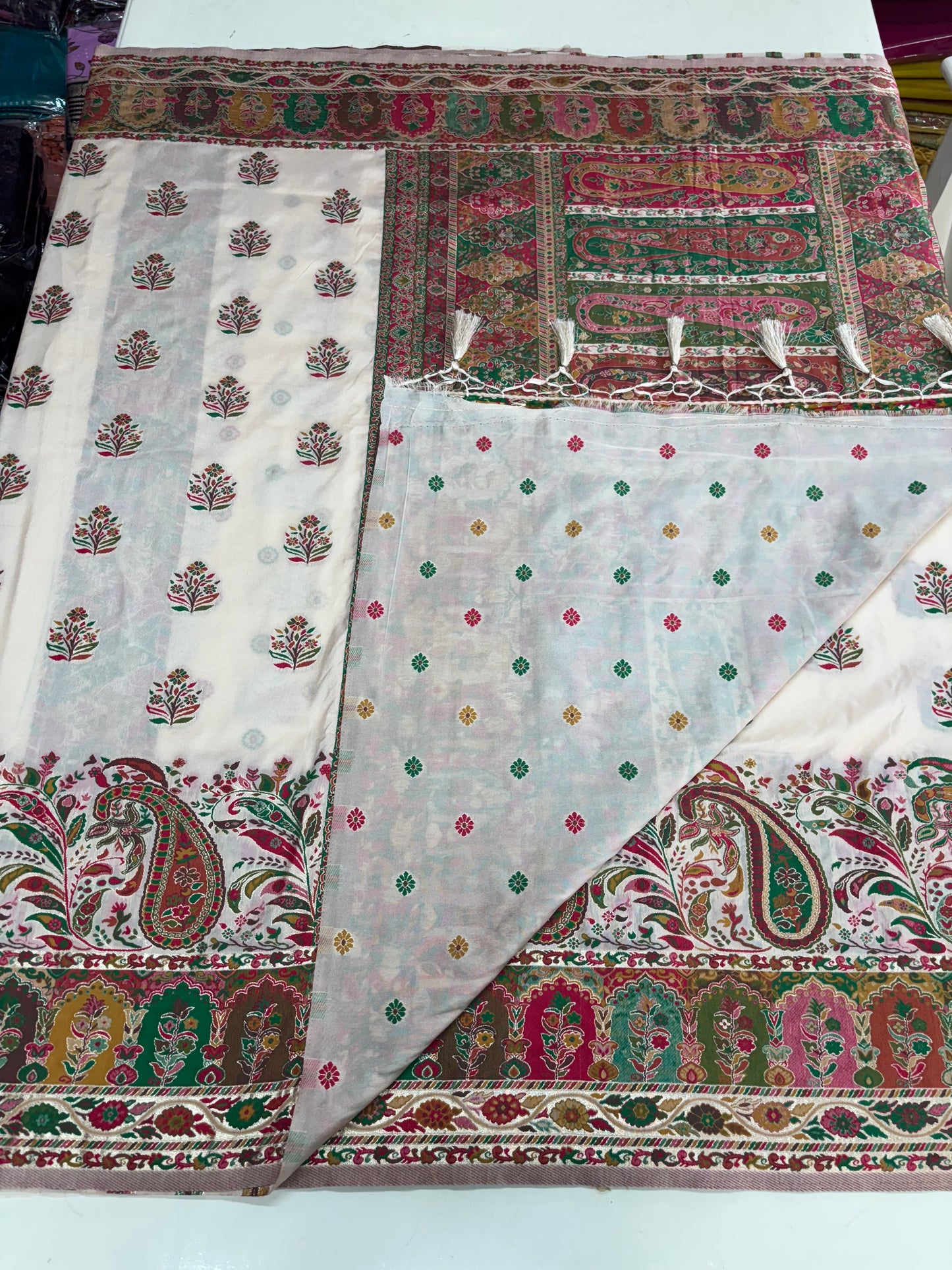 Kashmiri Pashmina Saree (Mango Design Weaves)