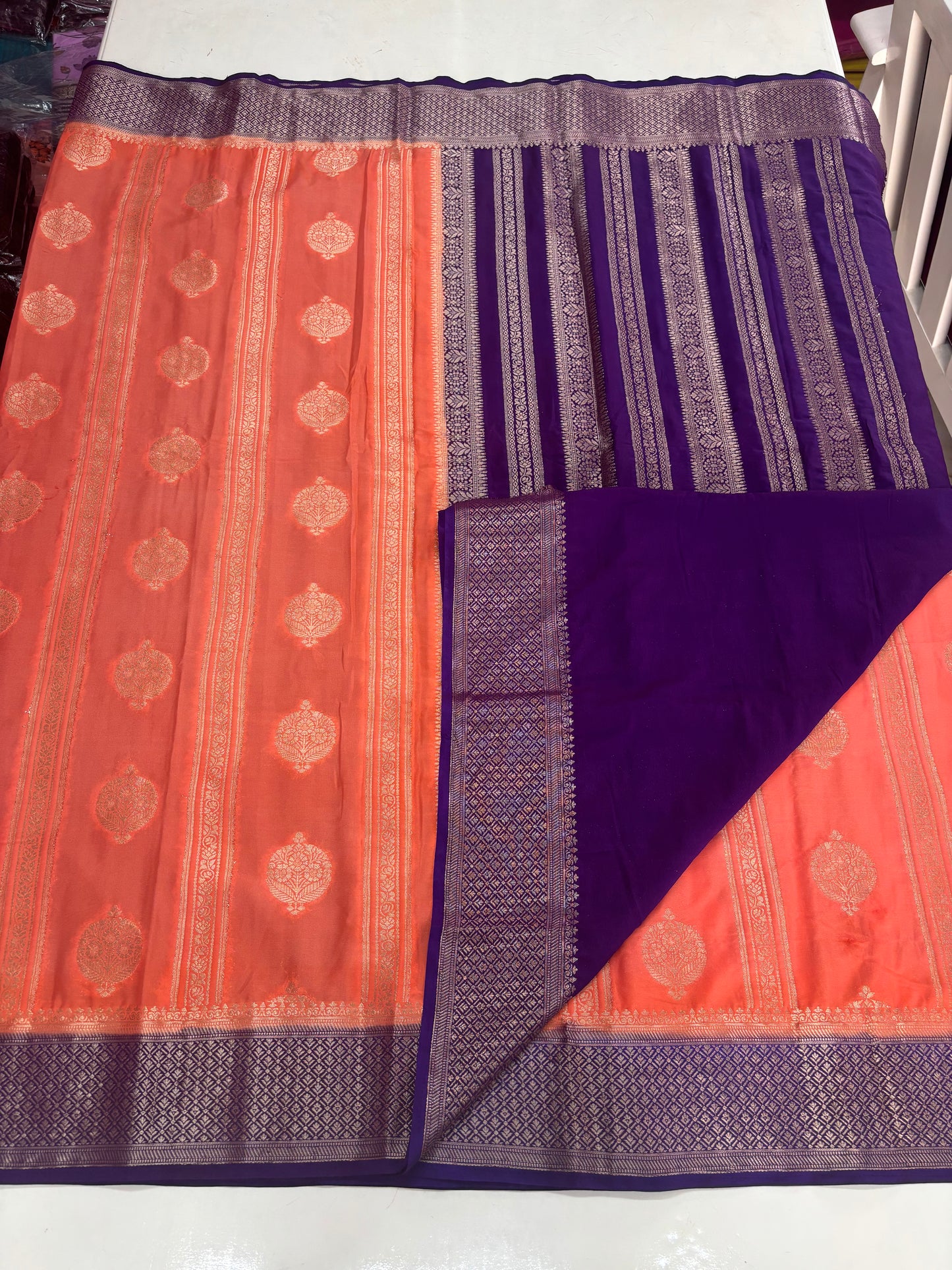 Semi Mysore Crepe (Premium, Round Motifs and Grand Chit Pallu)