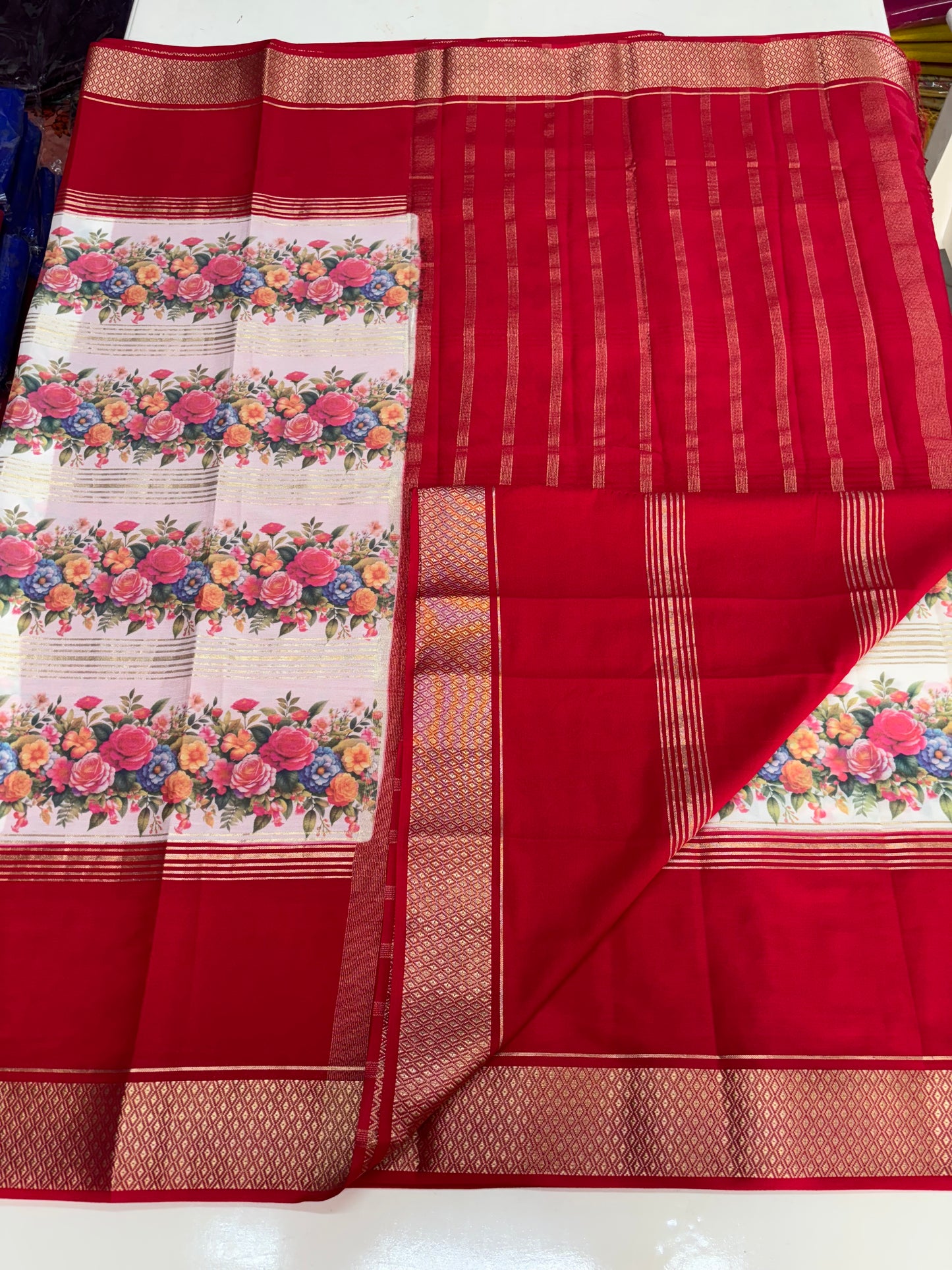 Semi Mysore Crepe (2D Contrast, Floral Digital Print)