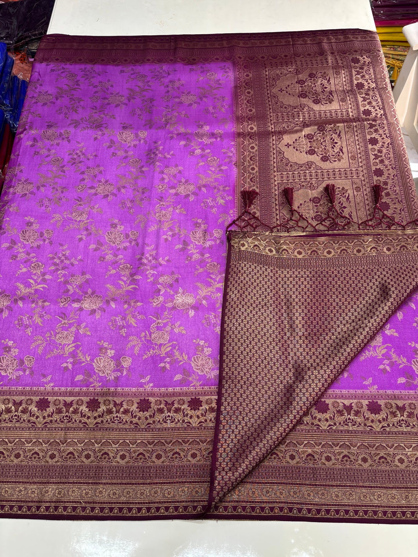 Dola Brocade (Contrast, Jal Weaves)