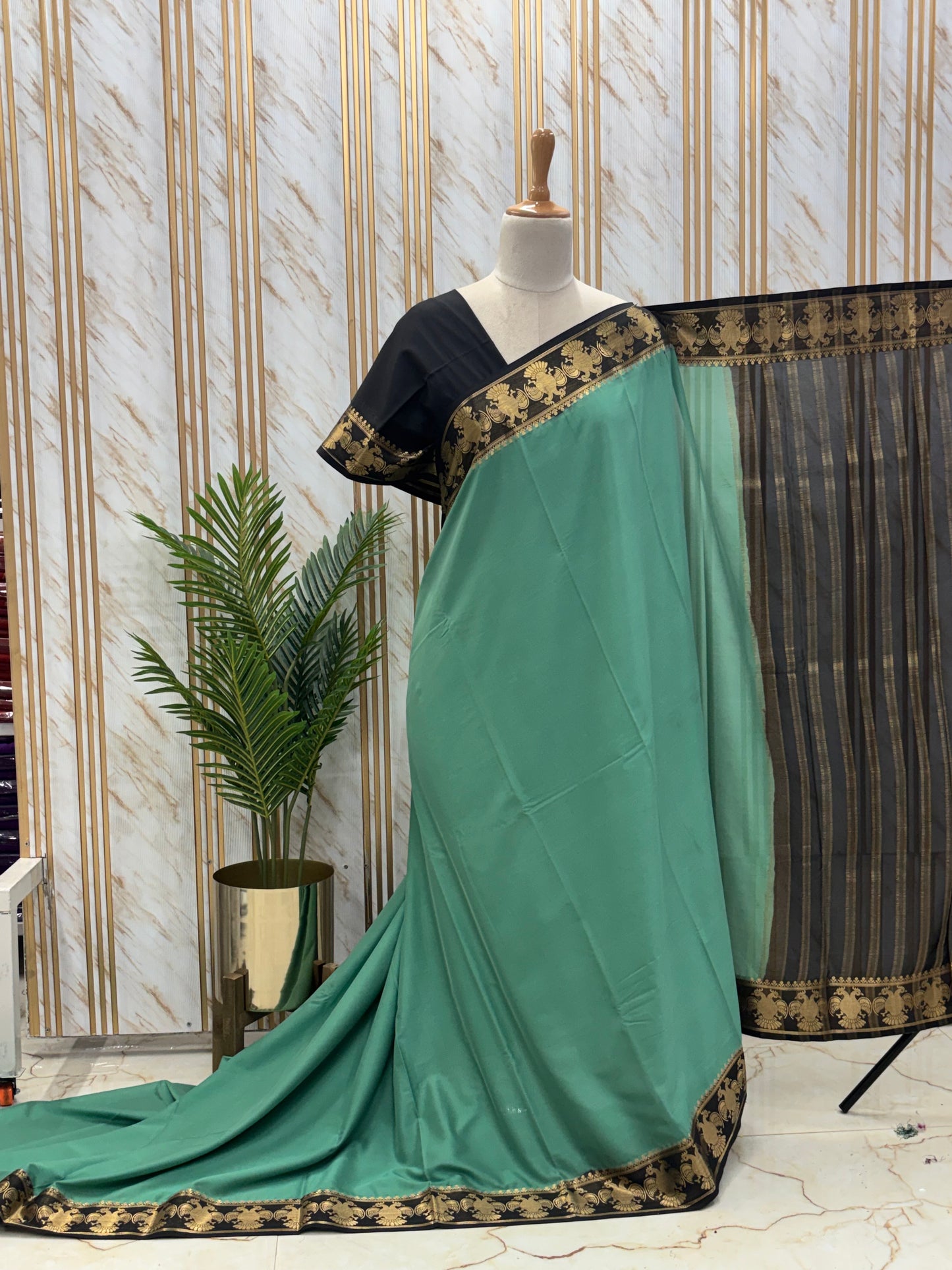 Semi Mysore Crepe (Contrast, Gandabherunda Border)