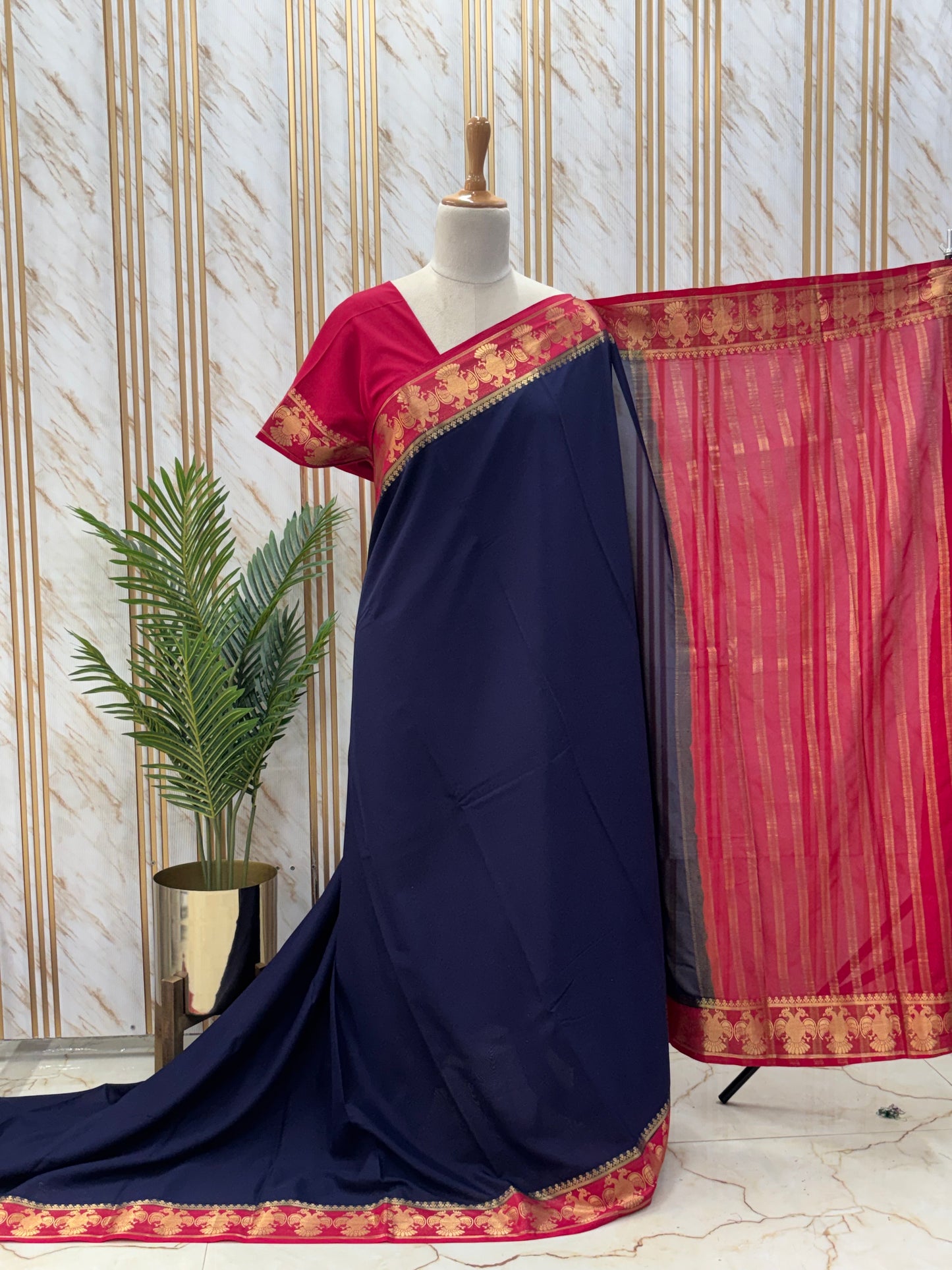 Semi Mysore Crepe (Contrast, Gandabherunda Border)