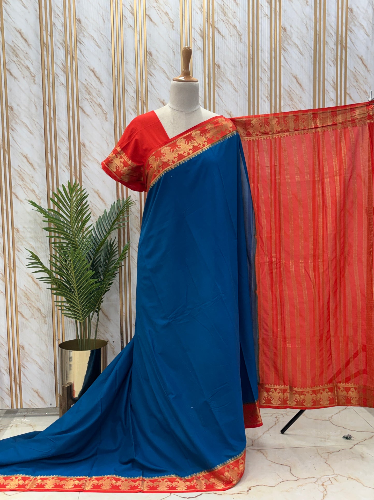 Semi Mysore Crepe (Contrast, Gandabherunda Border)