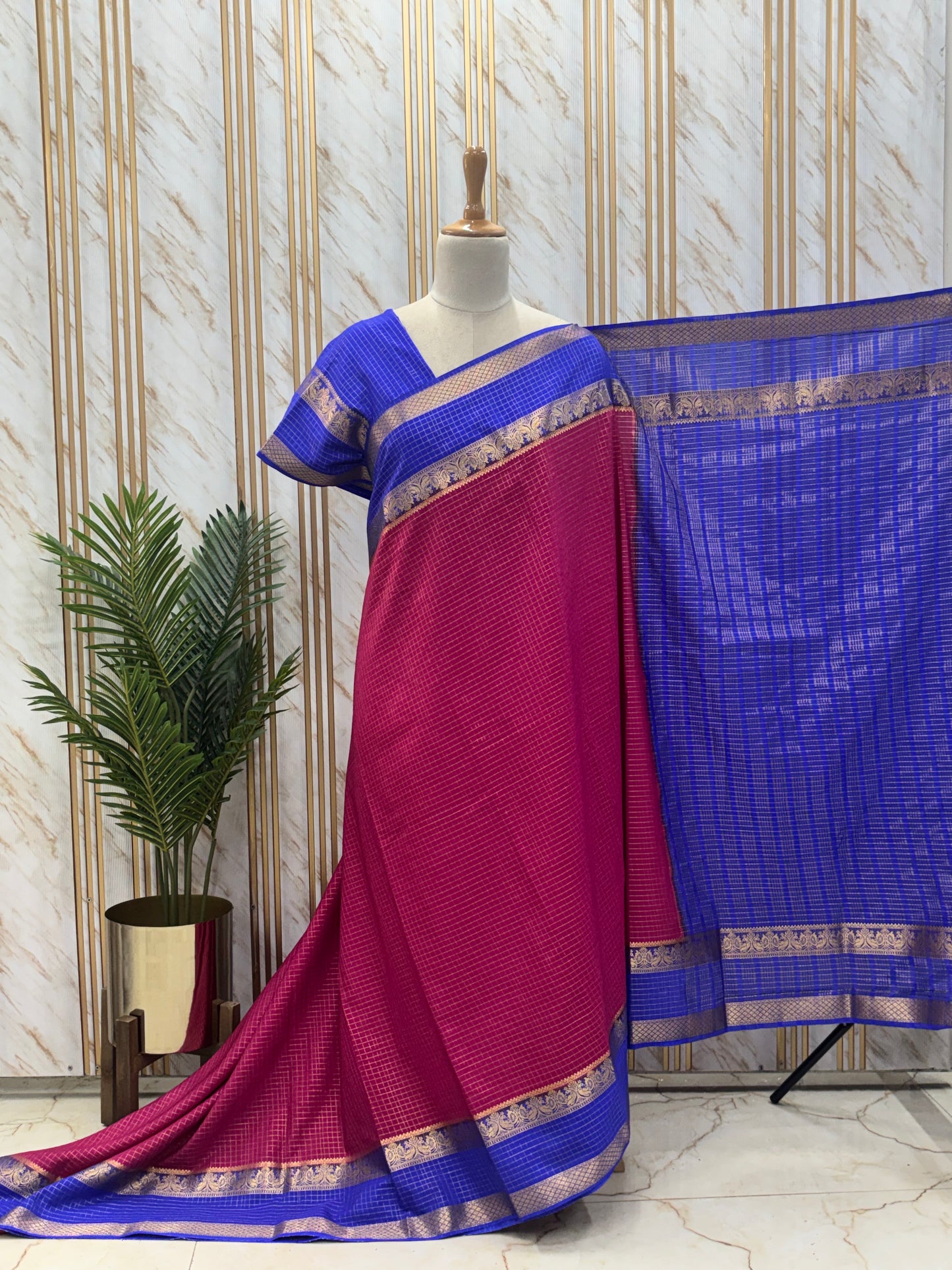 Semi Mysore Crepe (Checks Mayuri Bentex)