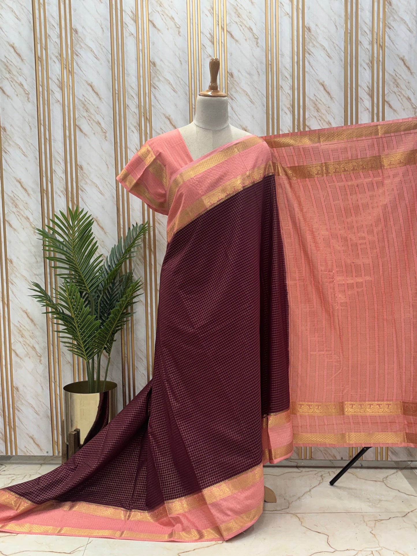 Semi Mysore Crepe (Checks Mayuri Bentex)