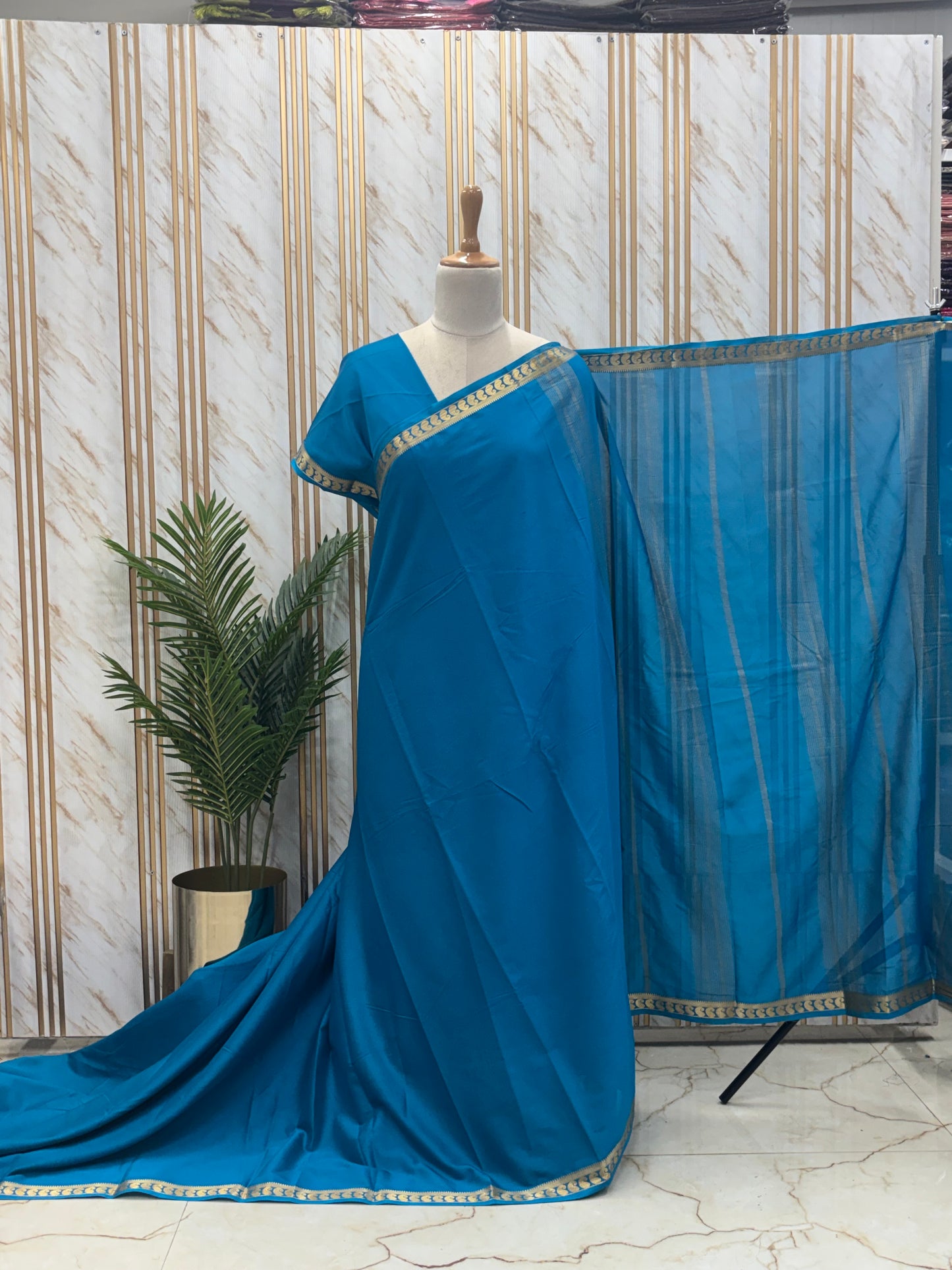 Semi Mysore Crepe (Self, Small Mangoes Border)