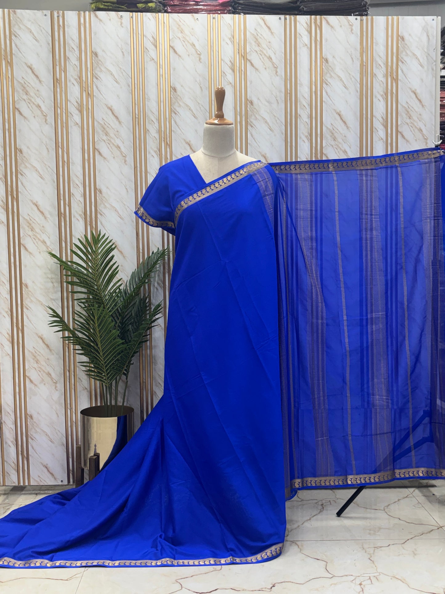 Semi Mysore Crepe (Self, Small Mangoes Border)