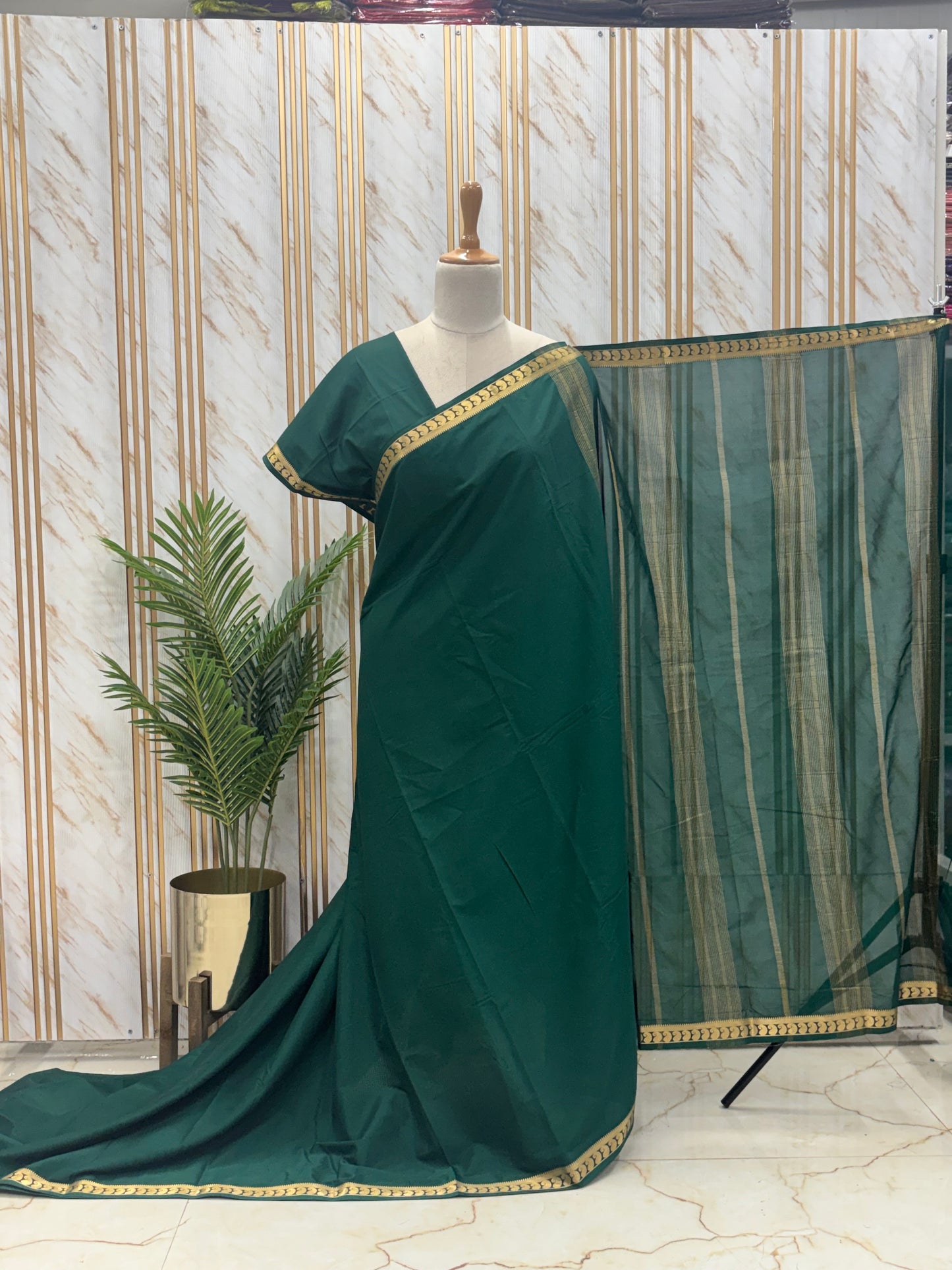 Semi Mysore Crepe (Self, Small Mangoes Border)