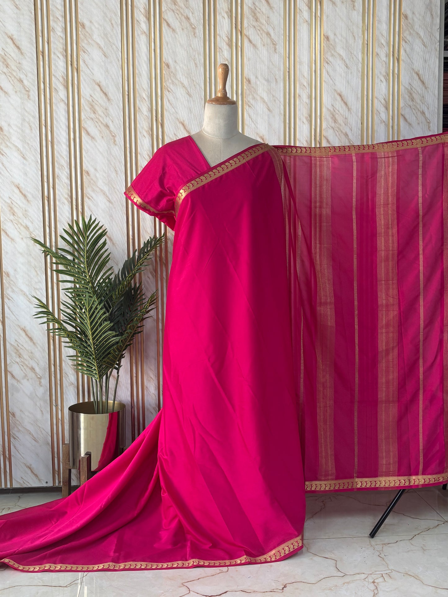 Semi Mysore Crepe (Self, Small Mangoes Border)