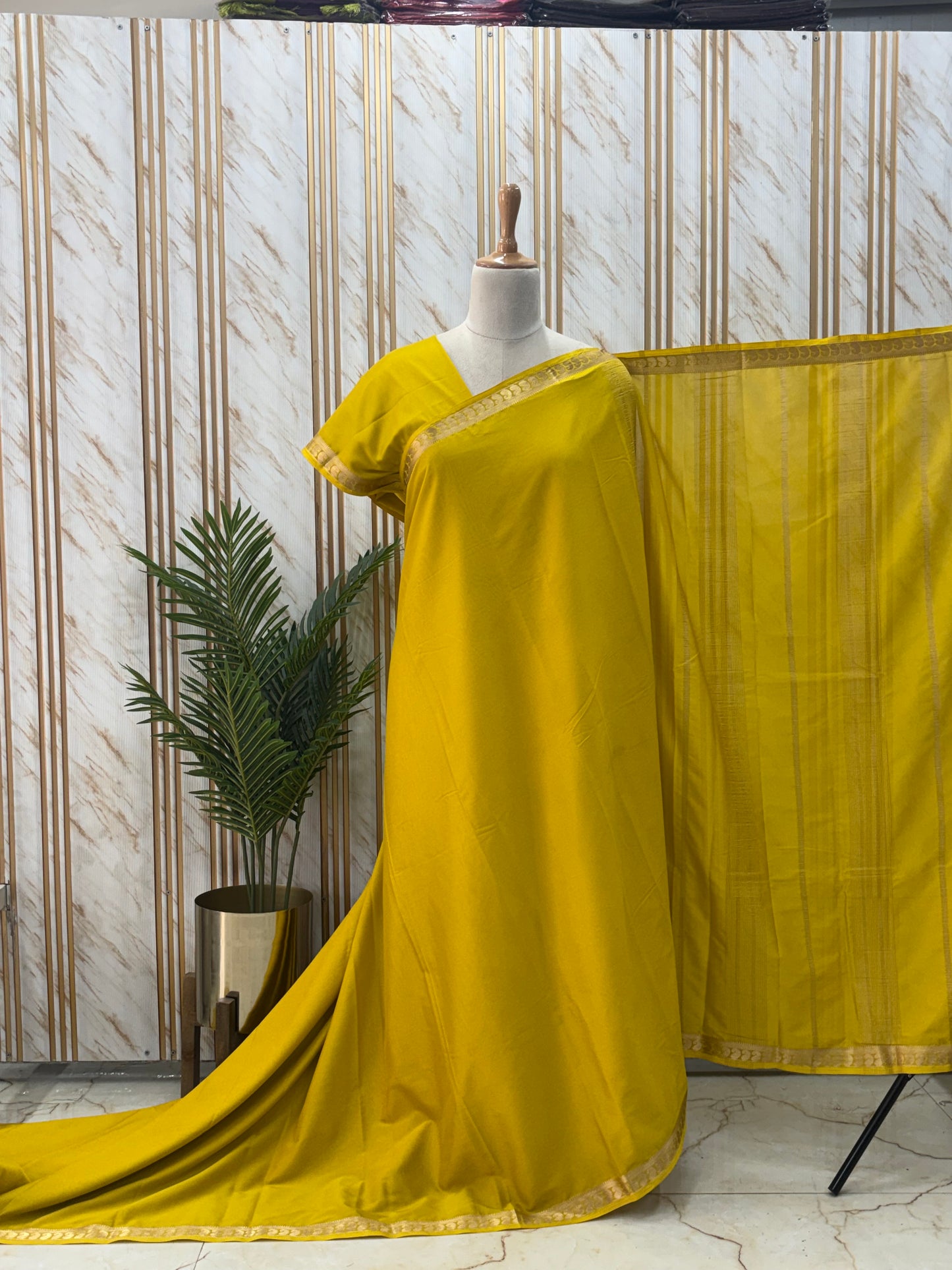 Semi Mysore Crepe (Self, Small Mangoes Border)