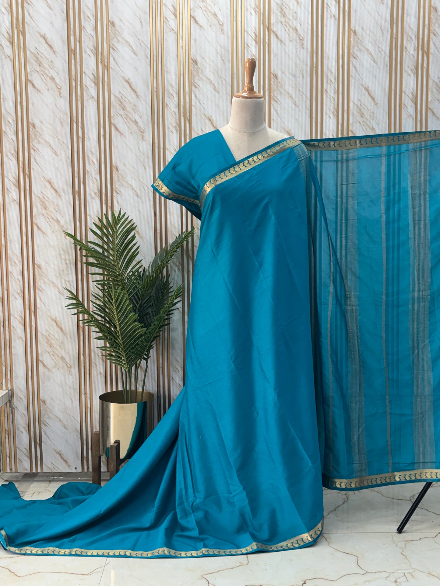 Semi Mysore Crepe (Self, Small Mangoes Border)