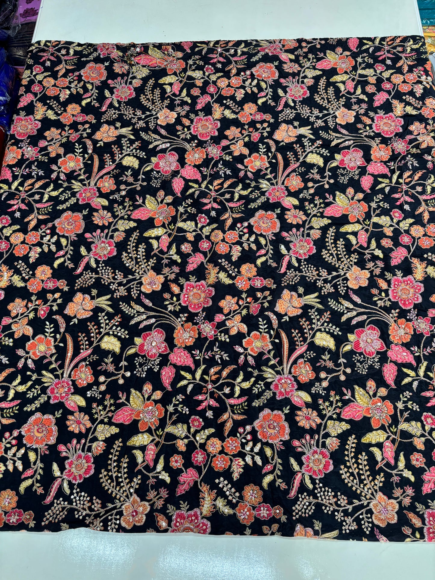 Kalamkari Blouse Fabric (HSSB3, Hibiscus Print with Heavy Positioning Work)