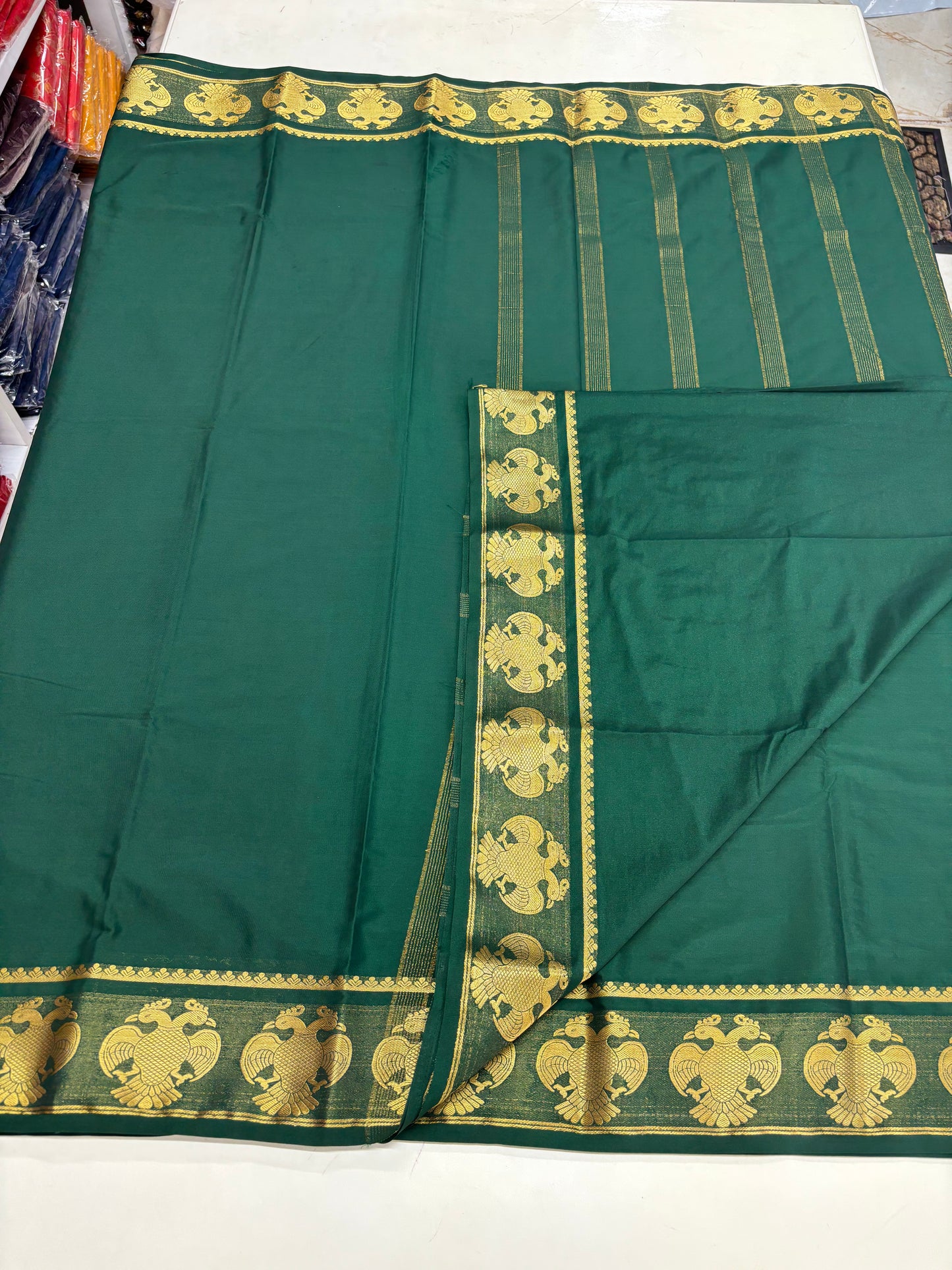Semi Mysore Crepe (Self, Gandaberunda Medium Border)