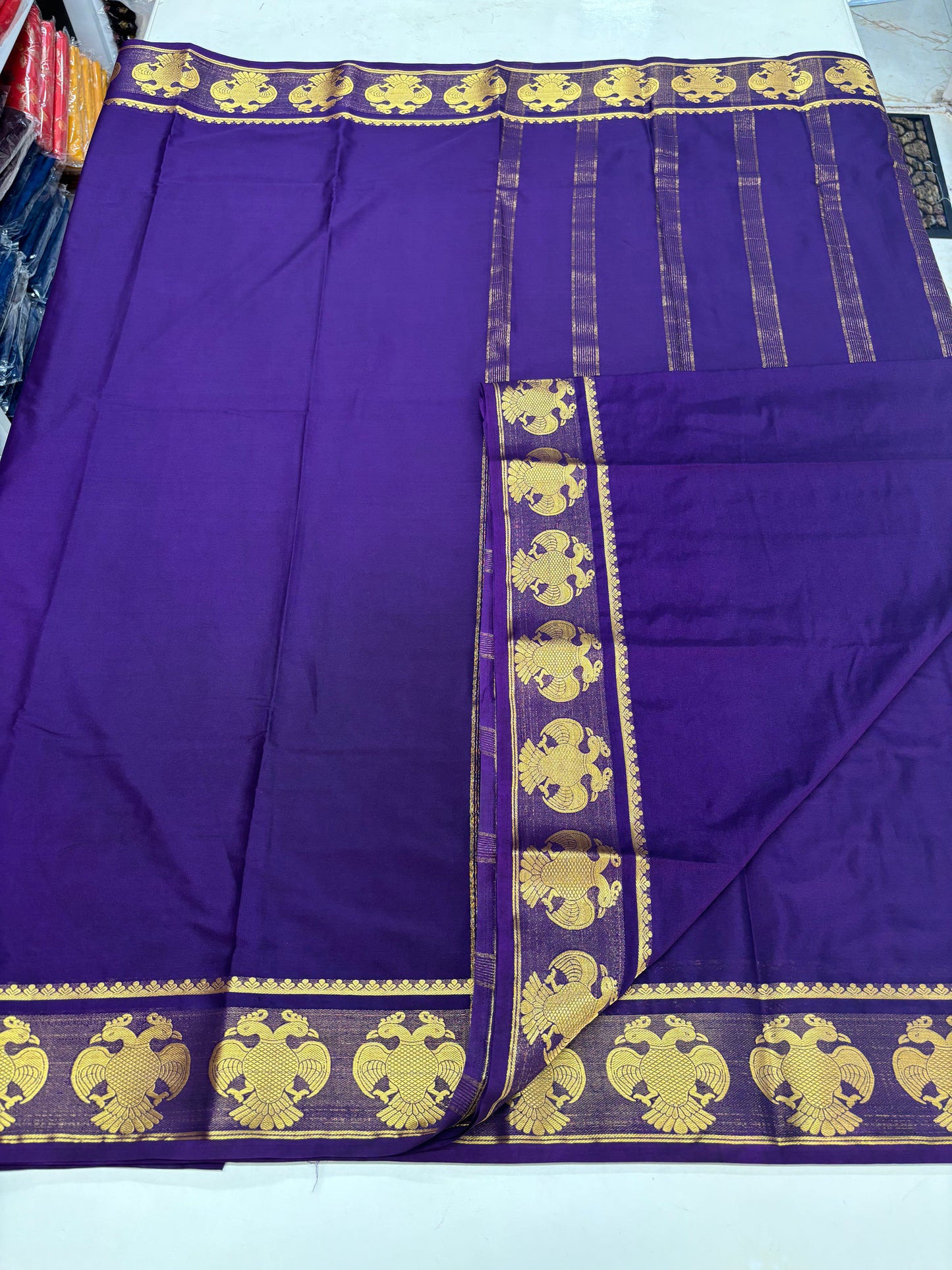 Semi Mysore Crepe (Self, Gandaberunda Medium Border)