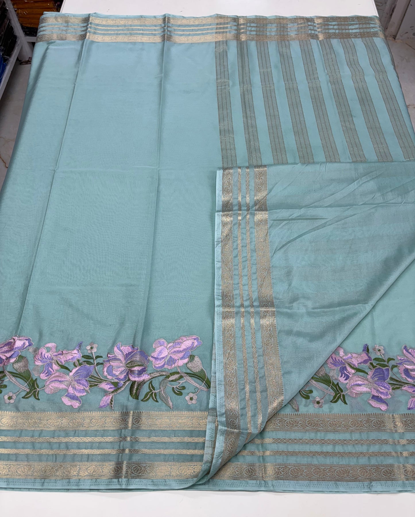 Semi Mysore Crepe (Floral Embroidery, Lotus Bentex Border)