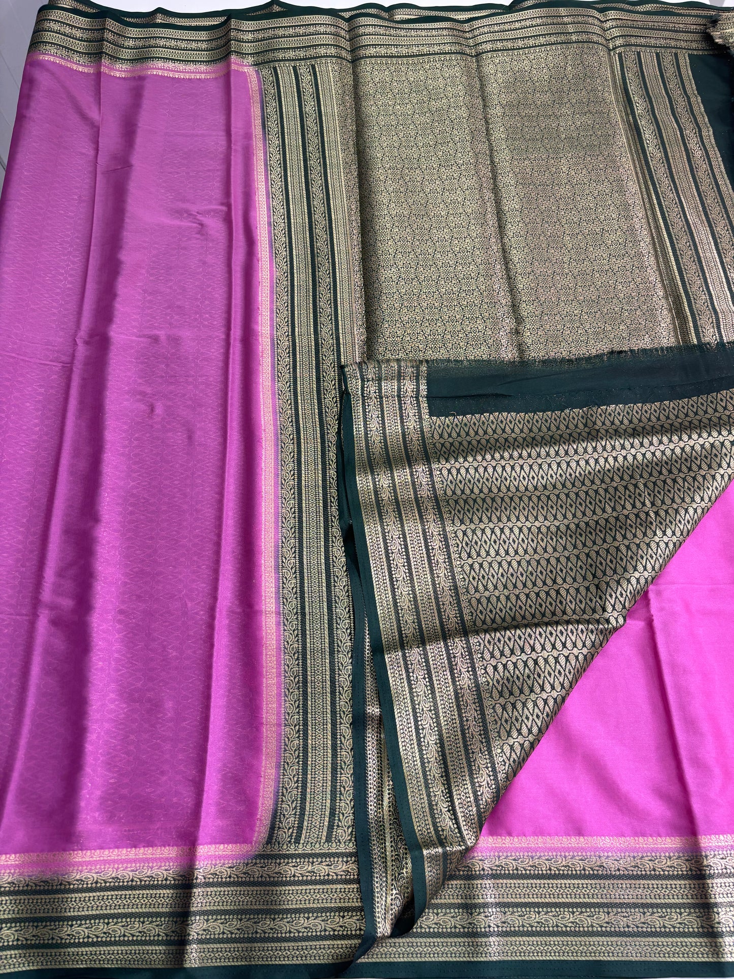 Semi Mysore Crepe (Rich Pallu & Brocade Blouse)