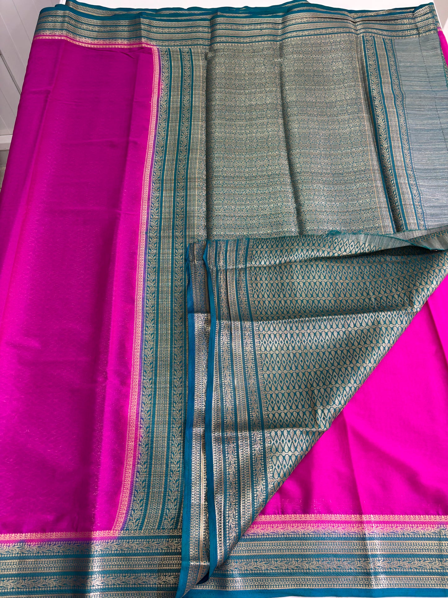 Semi Mysore Crepe (Rich Pallu & Brocade Blouse)