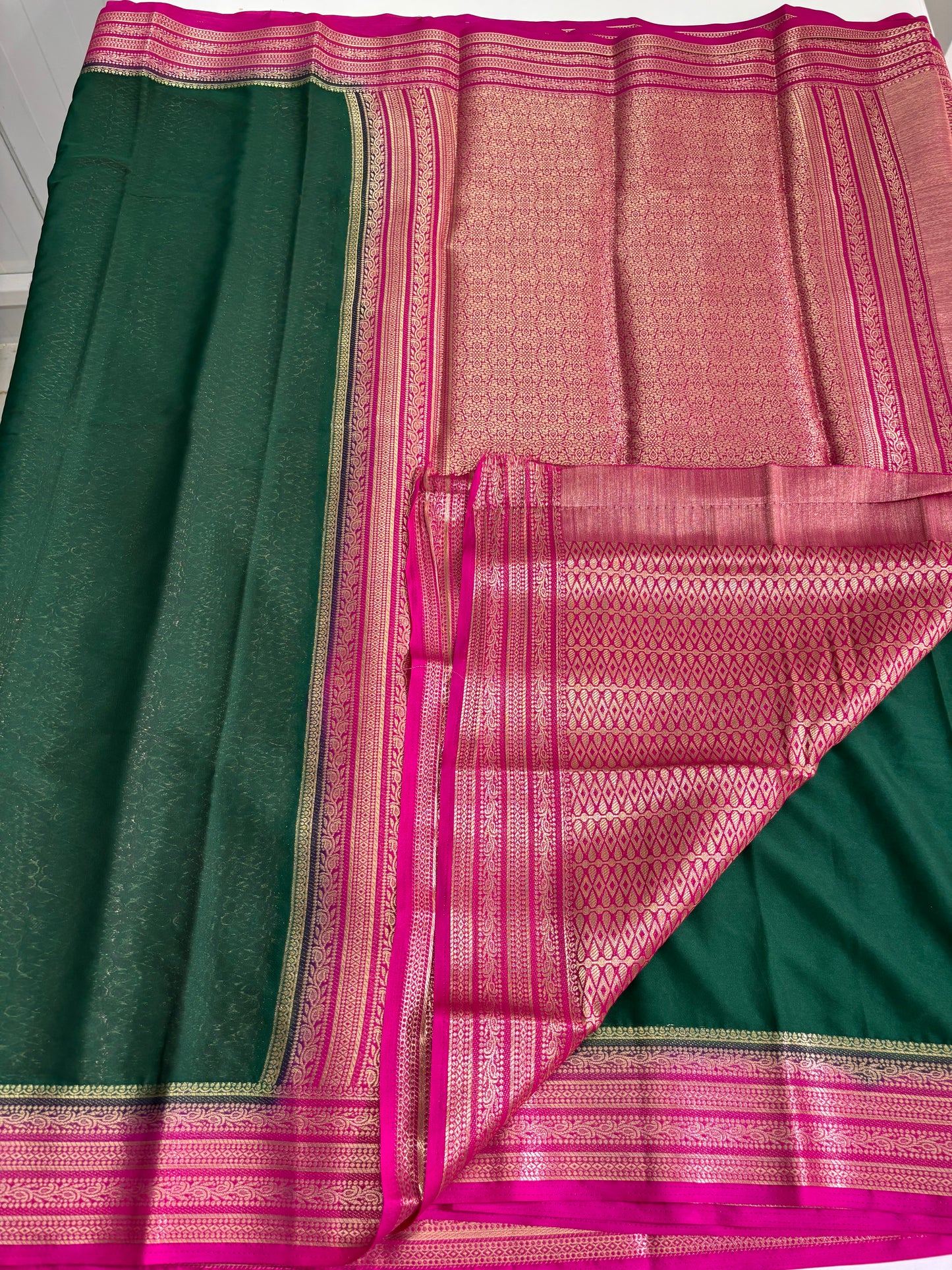 Semi Mysore Crepe (Rich Pallu & Brocade Blouse)