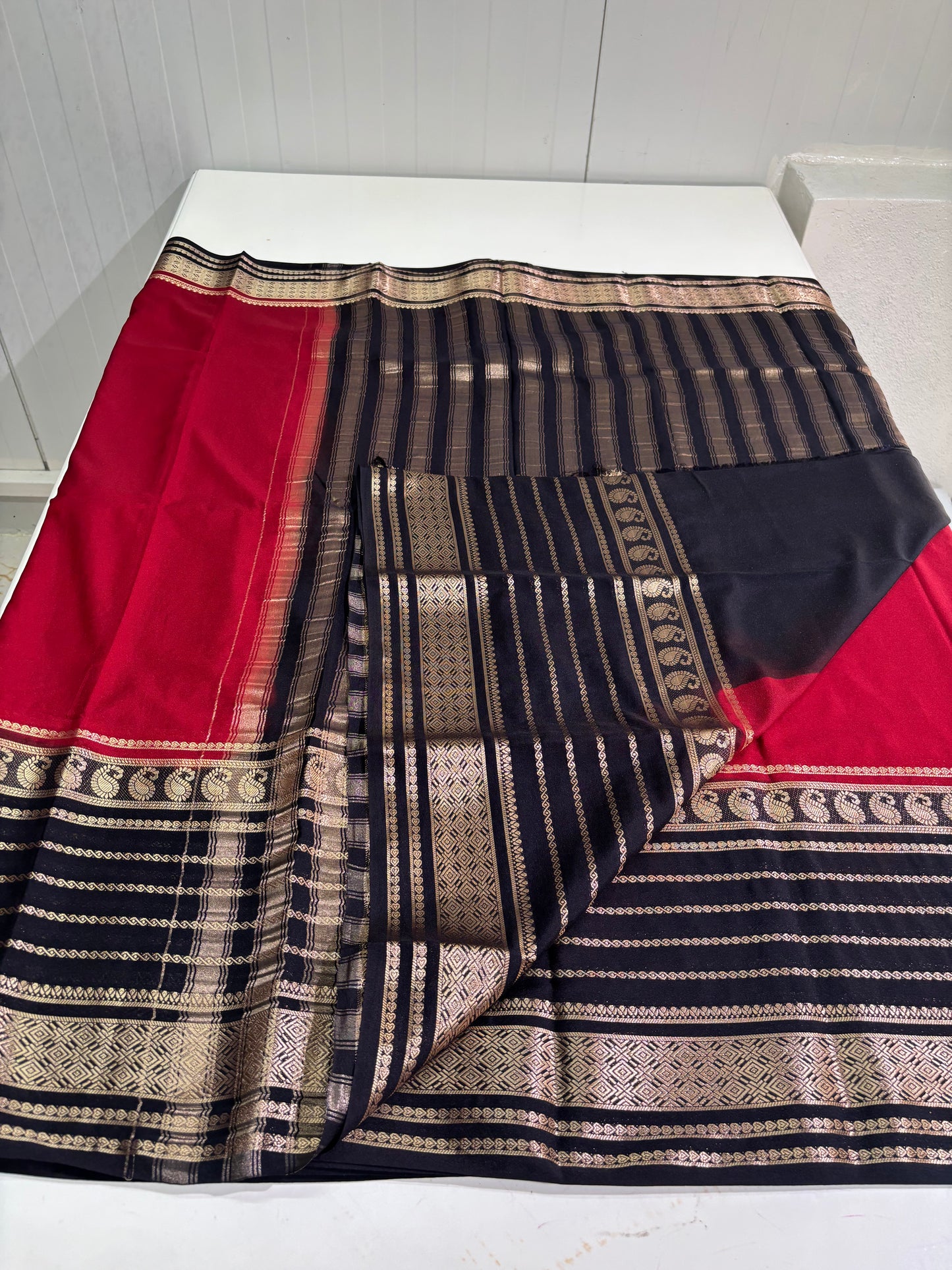 Semi Mysore Crepe (SS Big Mango Border)