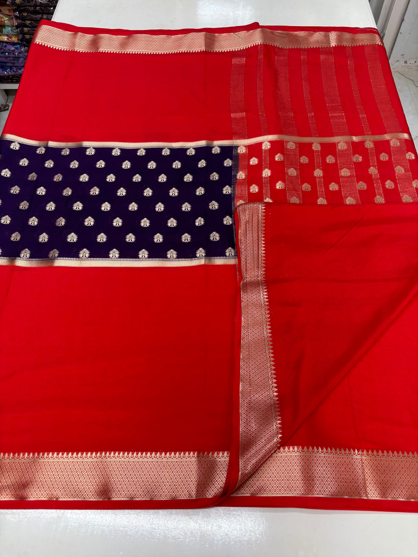 Semi Mysore Crepe (Premium, 2D, Center Motifs)