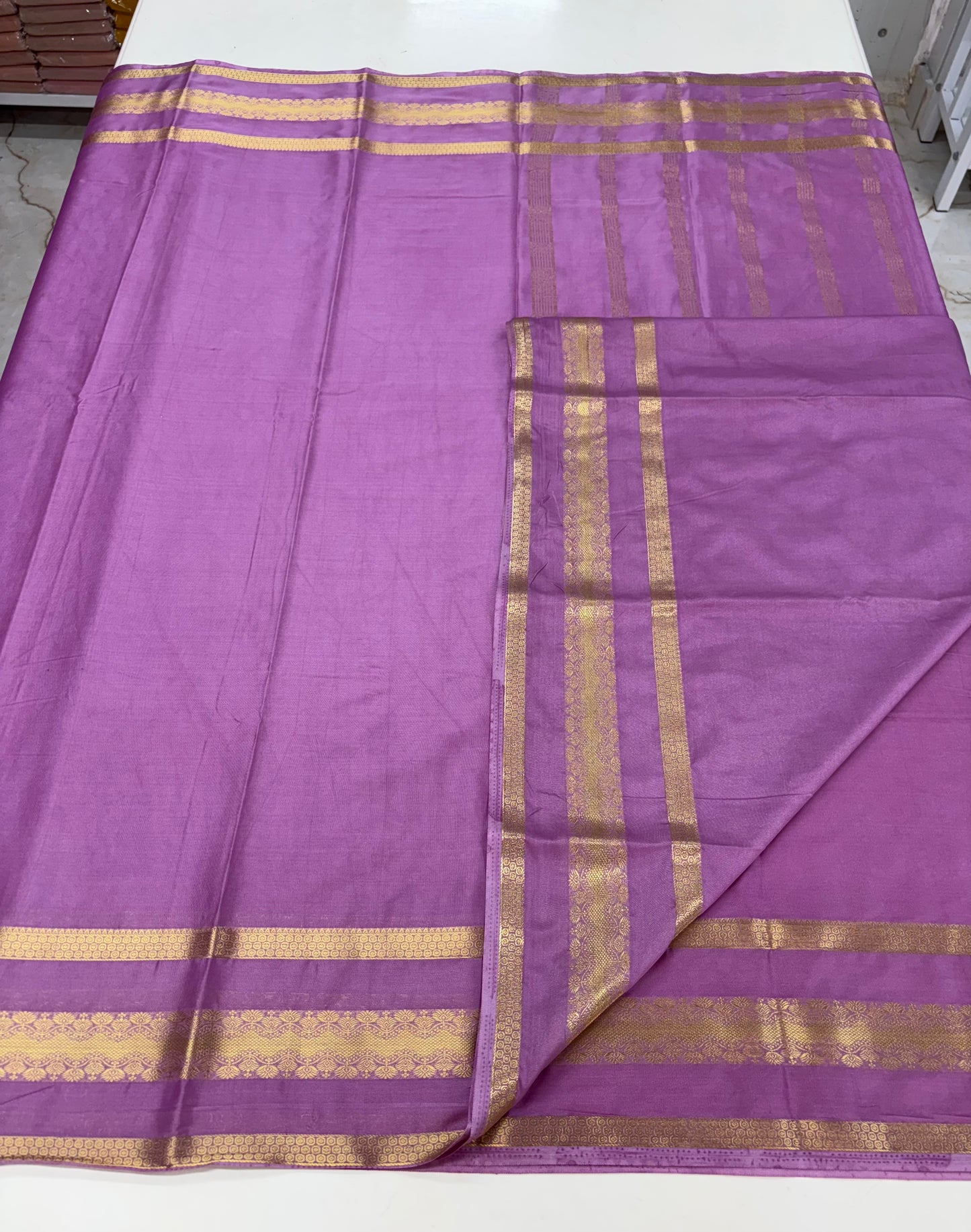 Semi Mysore Crepe (Self, Floral Waves Bentex Border)