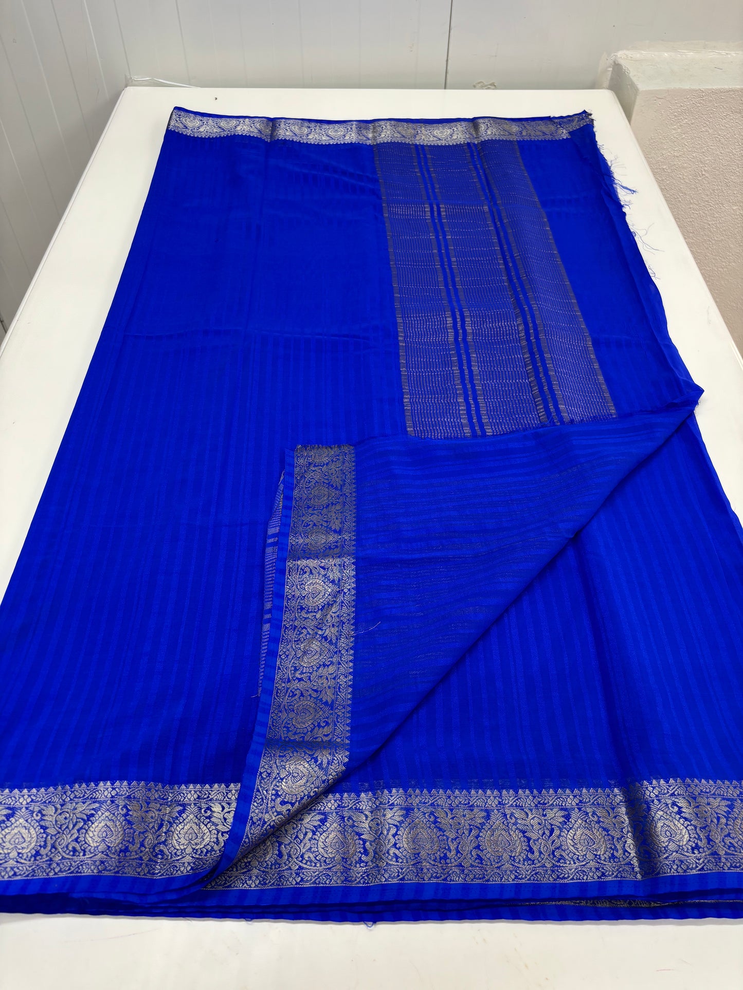 Embossed Georgette (Leaf Border)