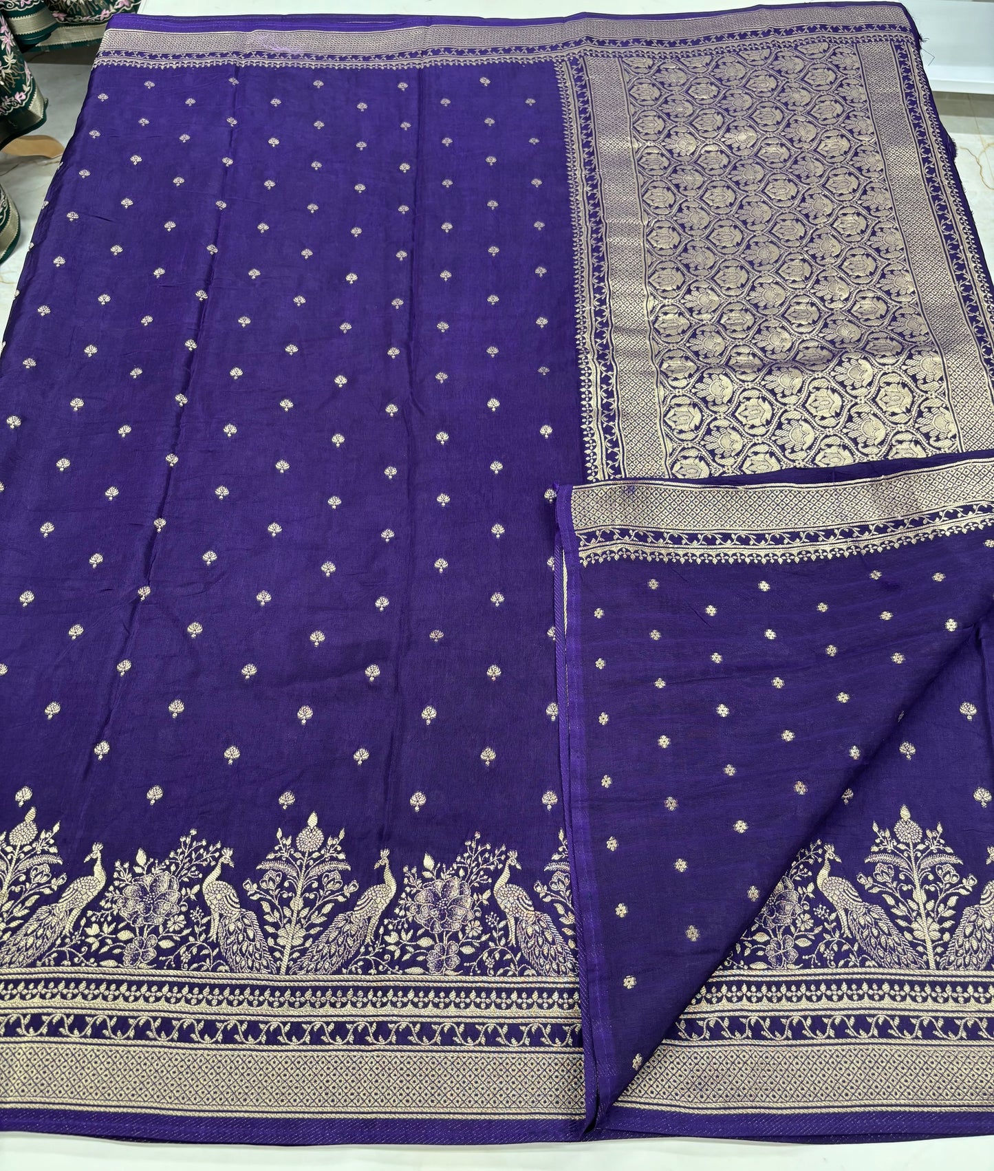 Banarasi Viscose Saree (Premium, Motifs Body, Peacock Border)