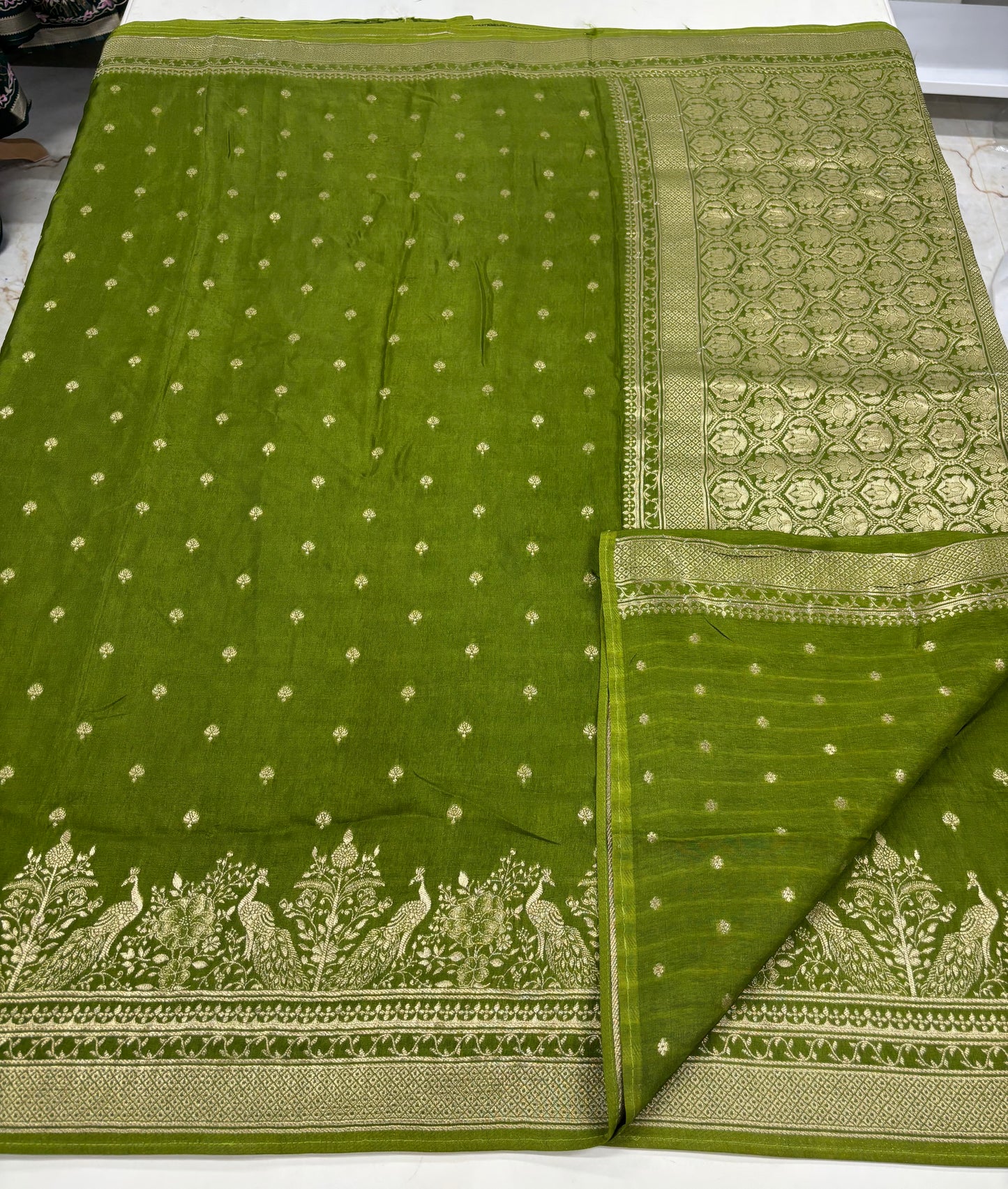 Banarasi Viscose Saree (Premium, Motifs Body, Peacock Border)