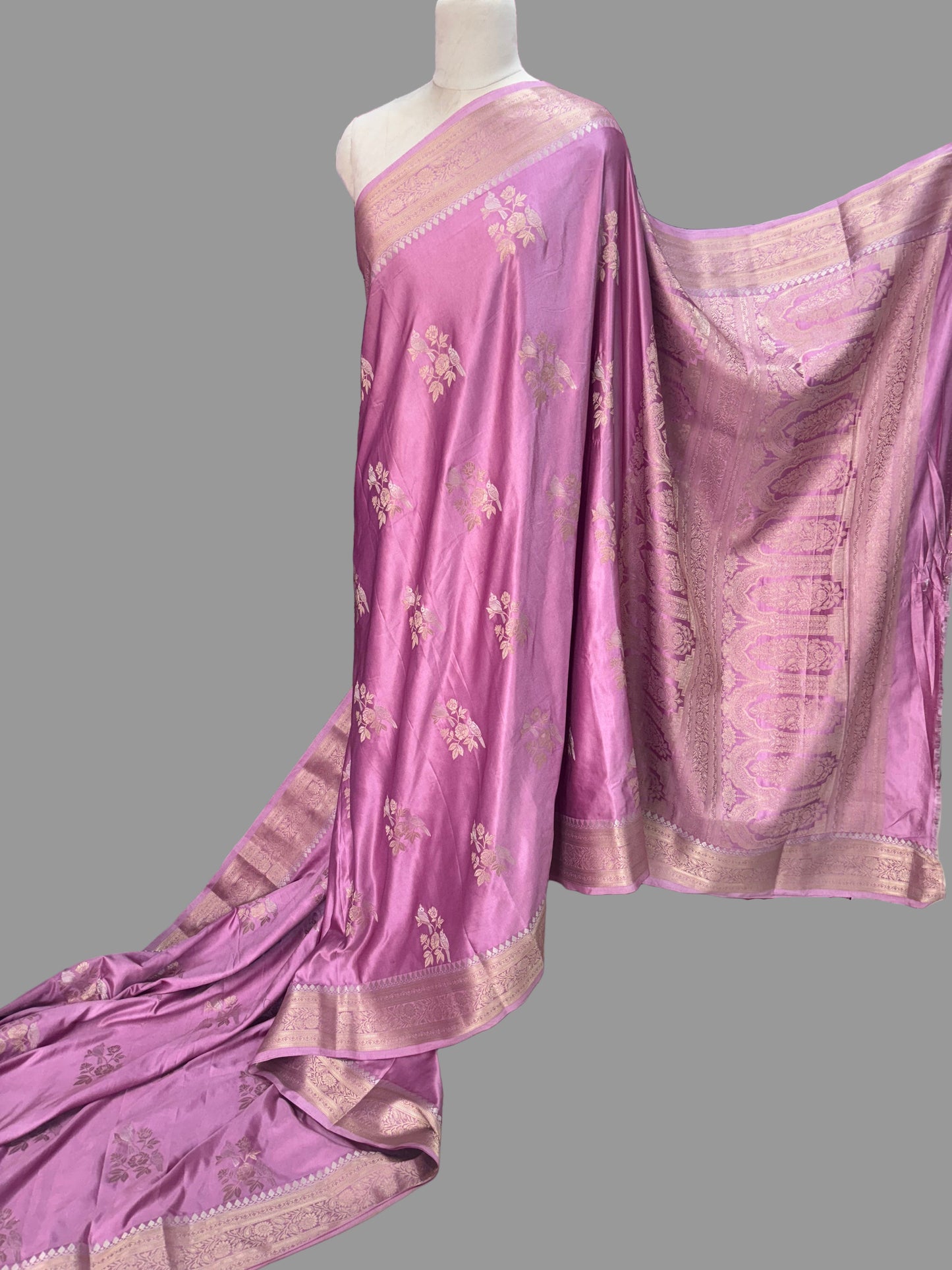 Banarasi Satin (Premium, Floral Motifs)