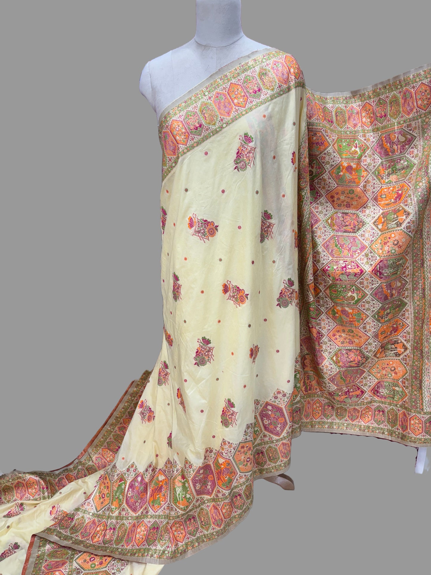 Kashmiri Pashmina Saree (Darbar Theme)