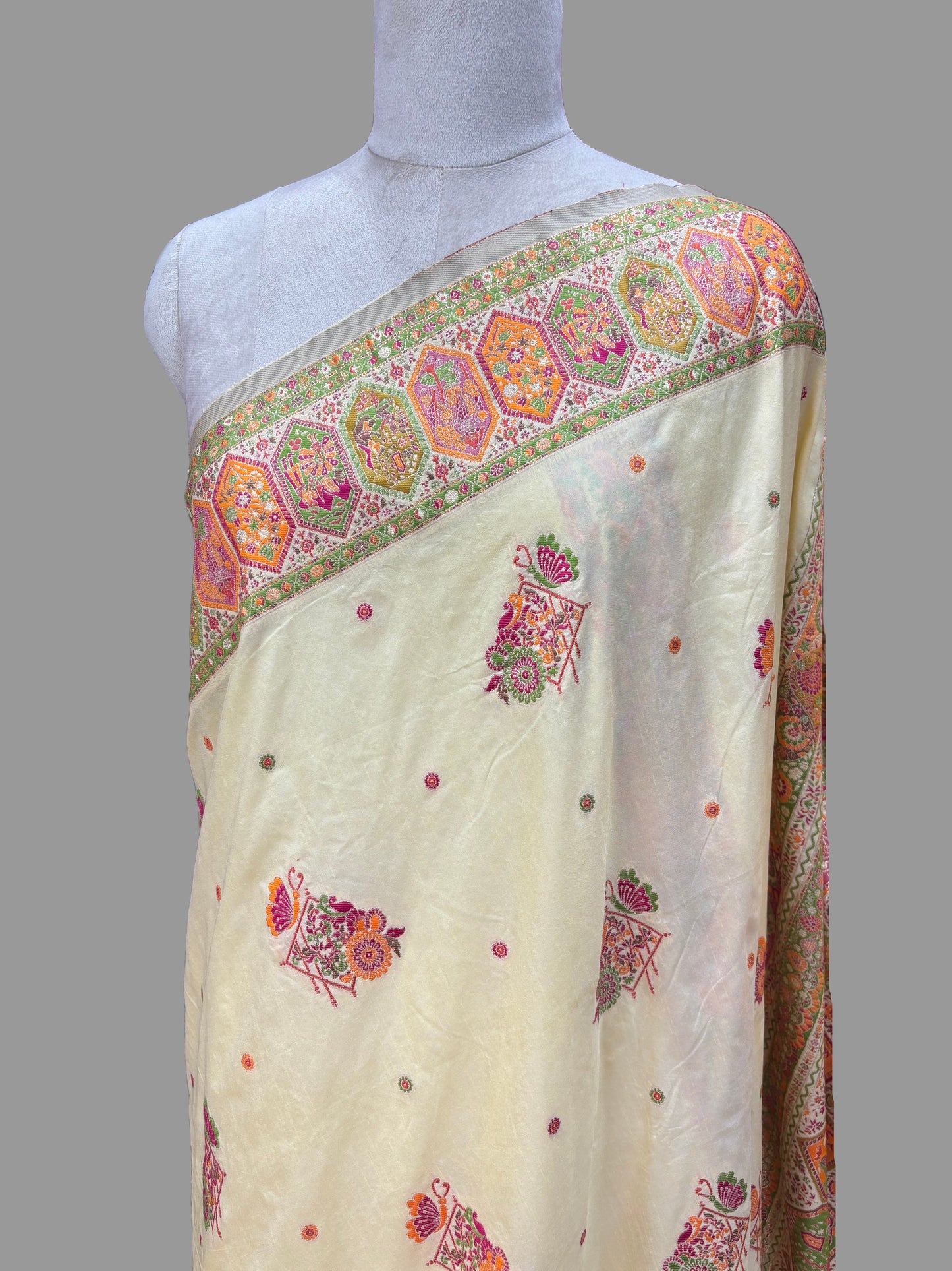 Kashmiri Pashmina Saree (Darbar Theme)