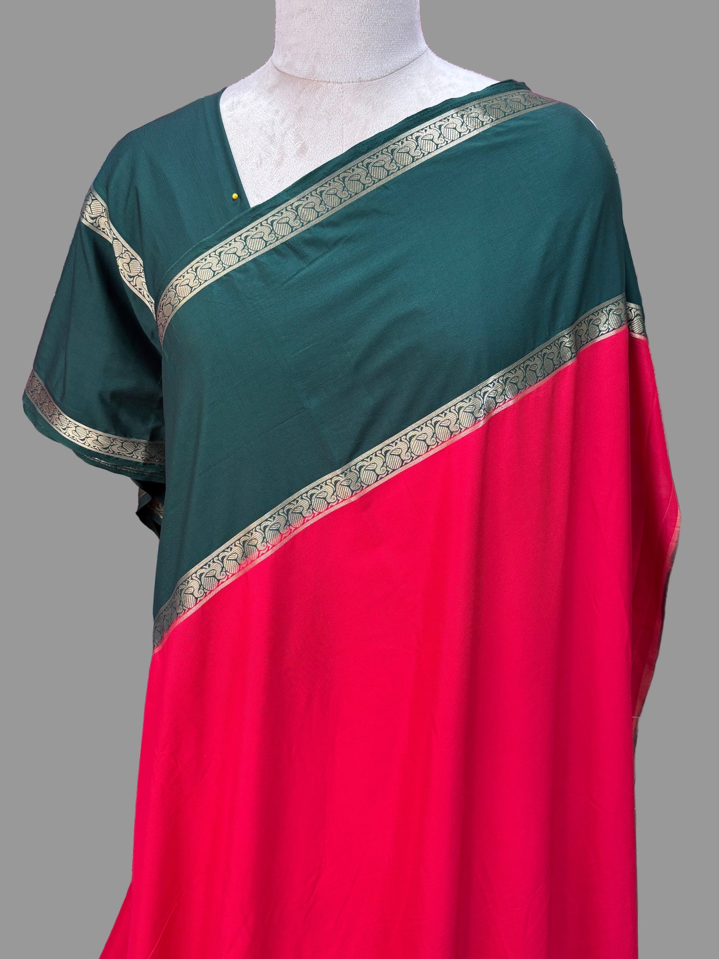 Semi Mysore Crepe (Piping Bentex Border)