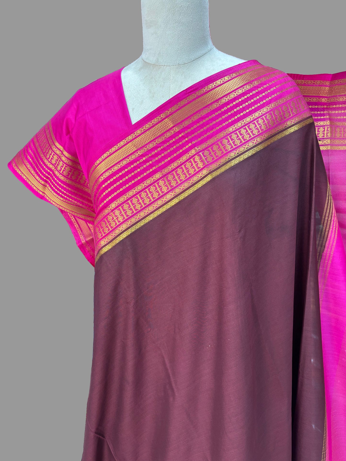 Semi Mysore Crepe (Medium Sequence Border)