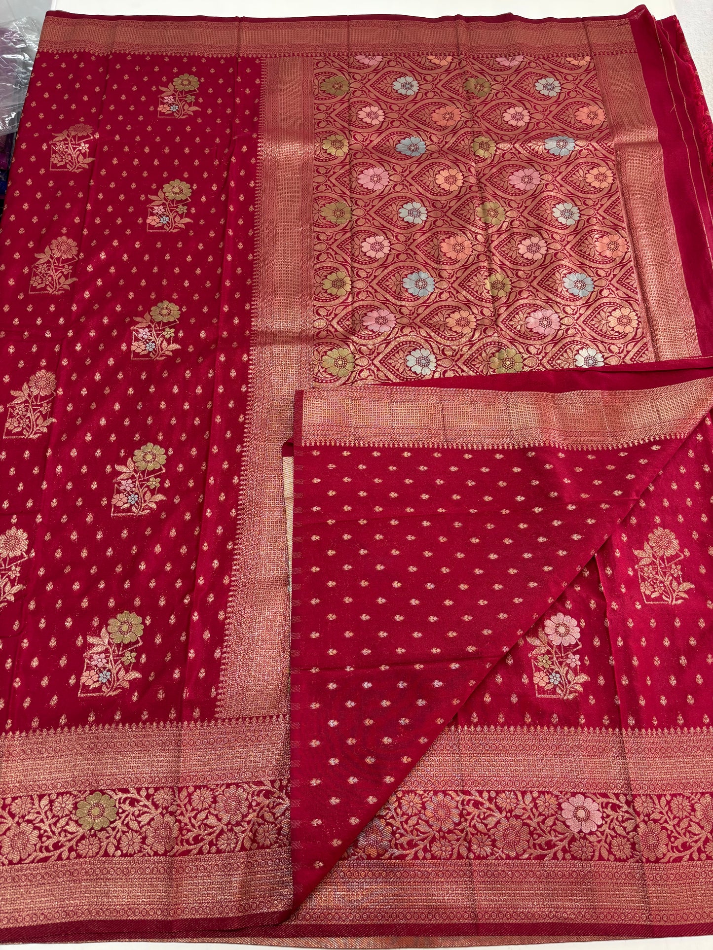 Banarasi Khaddi Georgette (Floral Meena Motifs)