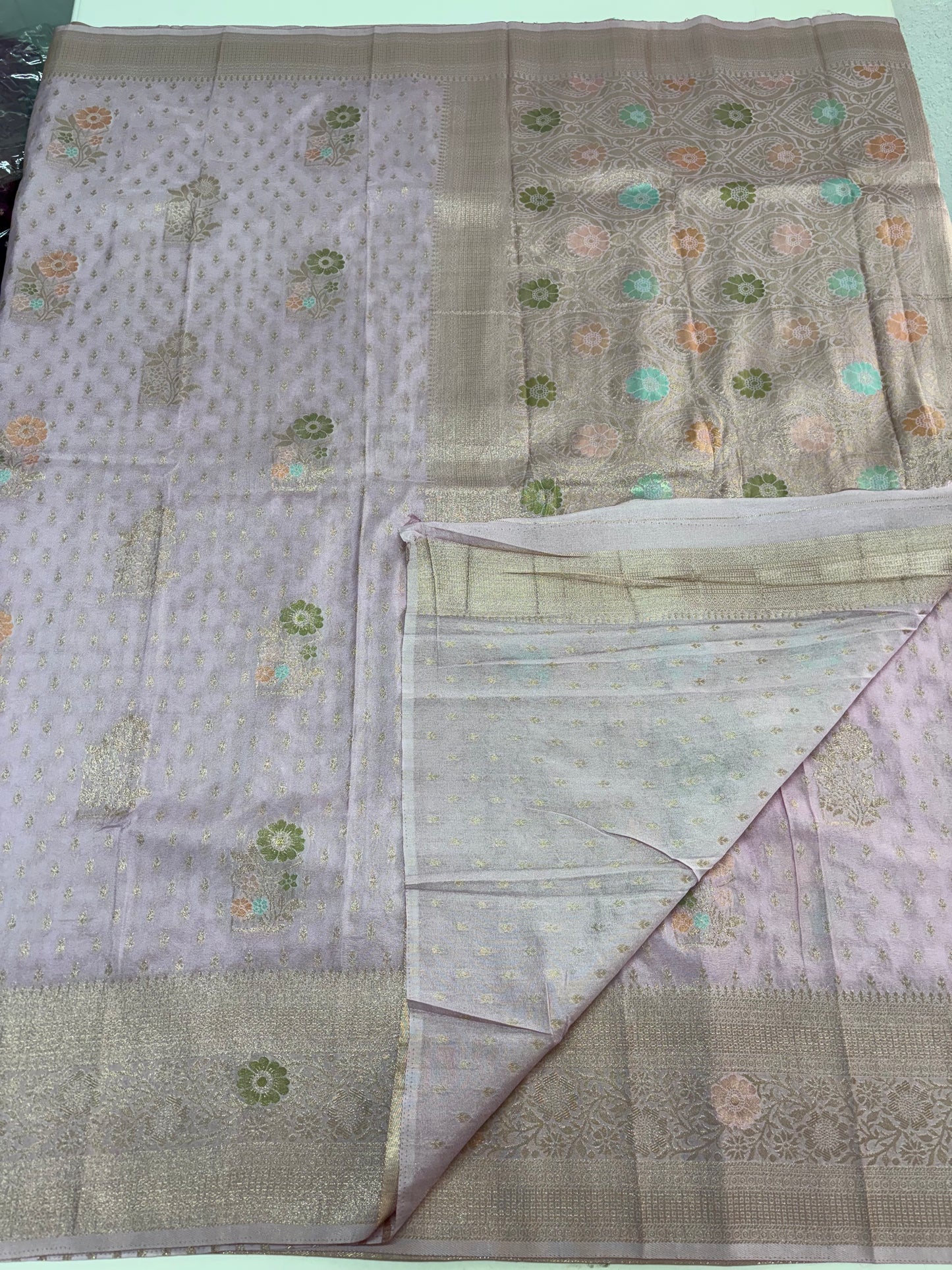 Banarasi Khaddi Georgette (Floral Meena Motifs)