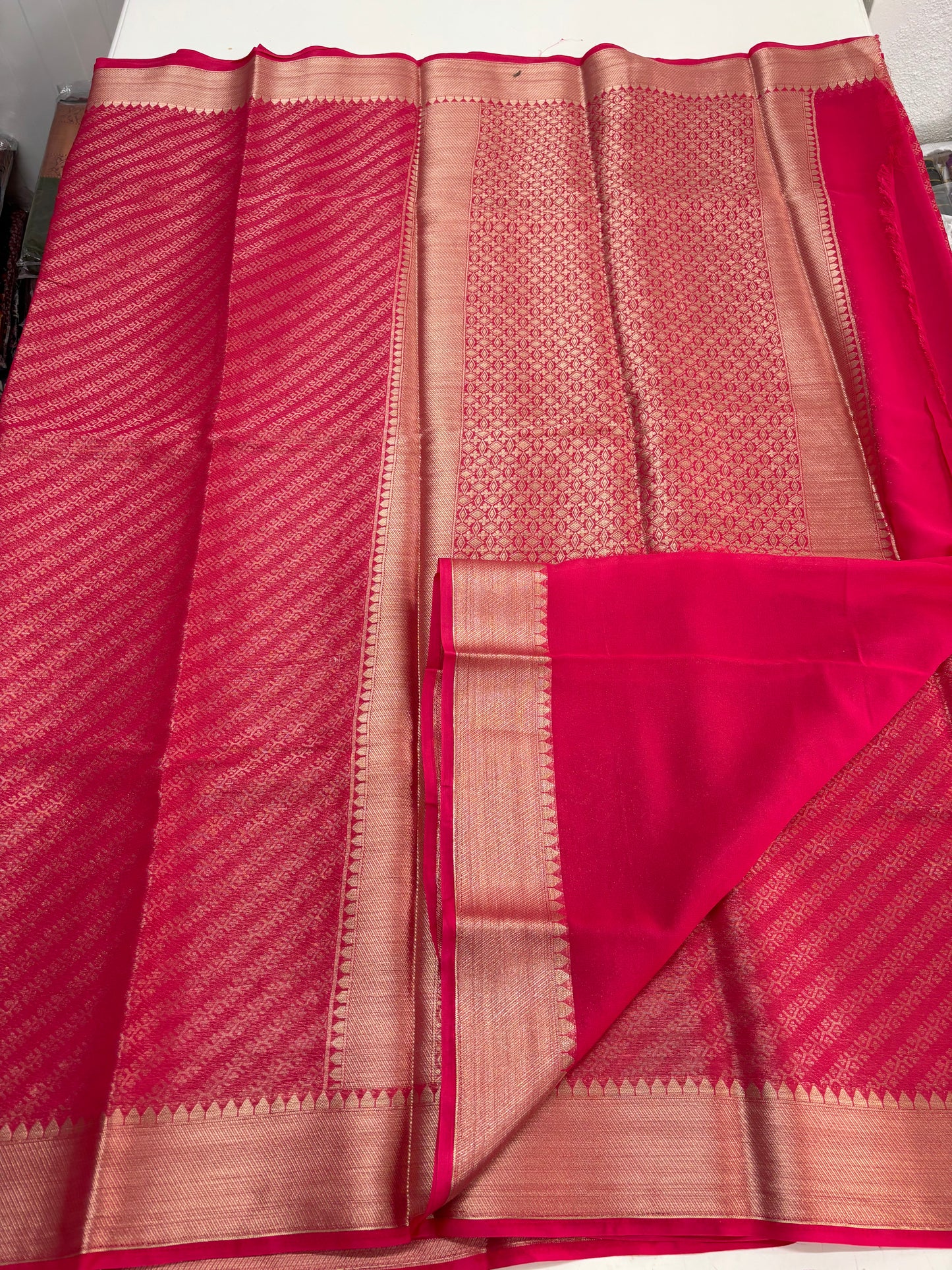 Semi Mysore Brocade (Floral Diagonal Lines Pattern)