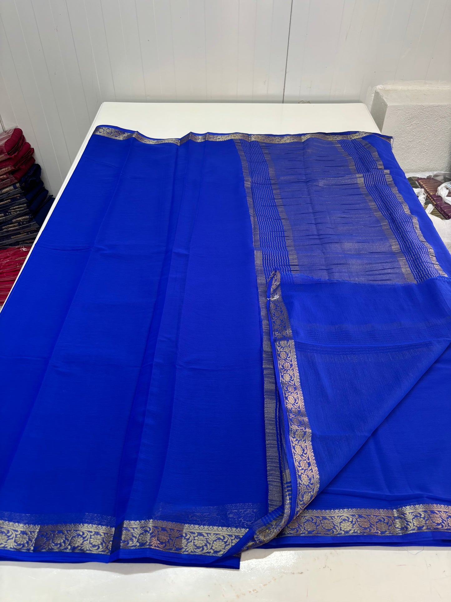 Crushed Chiffon (1-inch Floral Border)